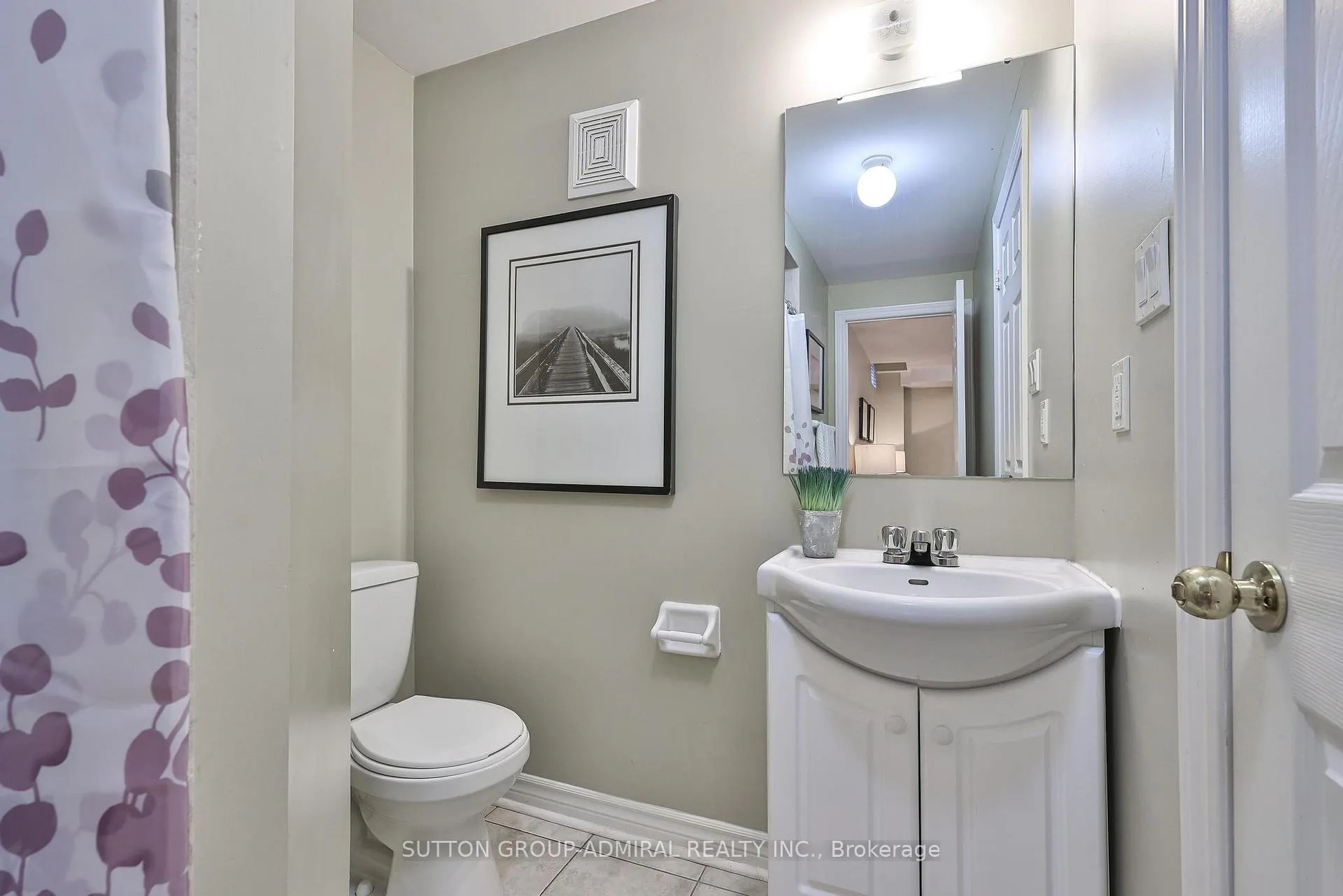Photo 46 of 75 Strauss Road, Vaughan, Patterson — HOMEH