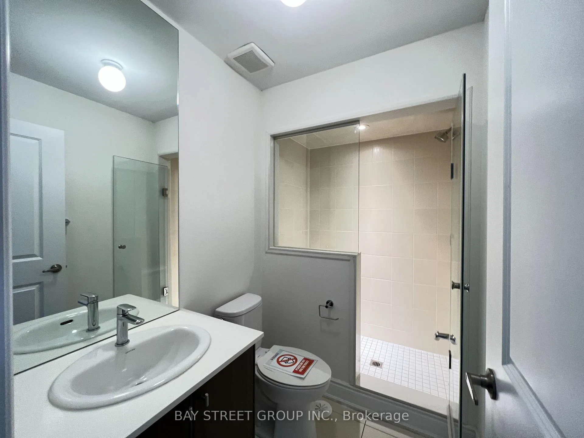 Photo 8 of Unit Upper, 4122 Highway 7 Road, Markham, Unionville — HOMEH