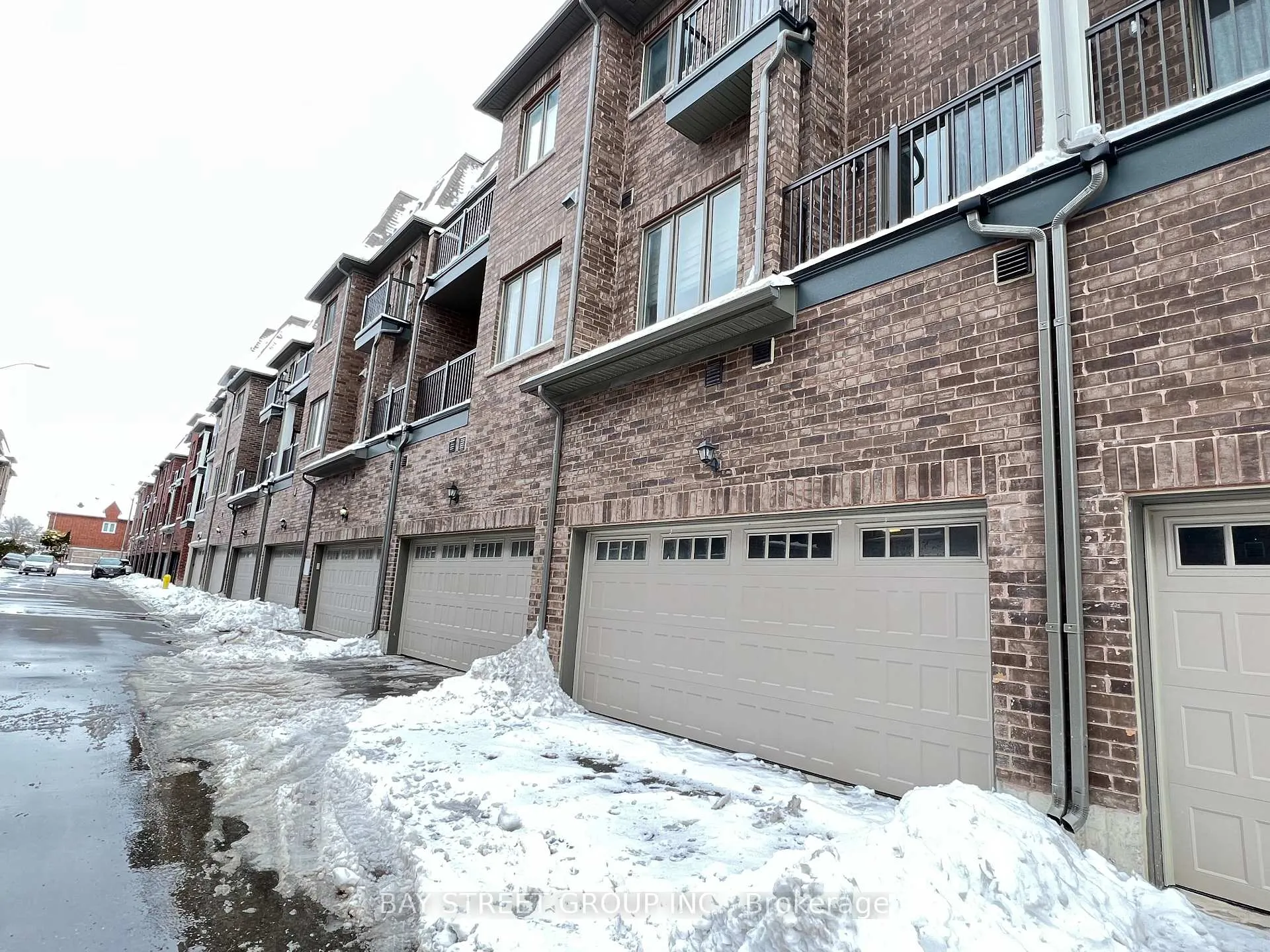 Photo 13 of Unit Upper, 4122 Highway 7 Road, Markham, Unionville — HOMEH