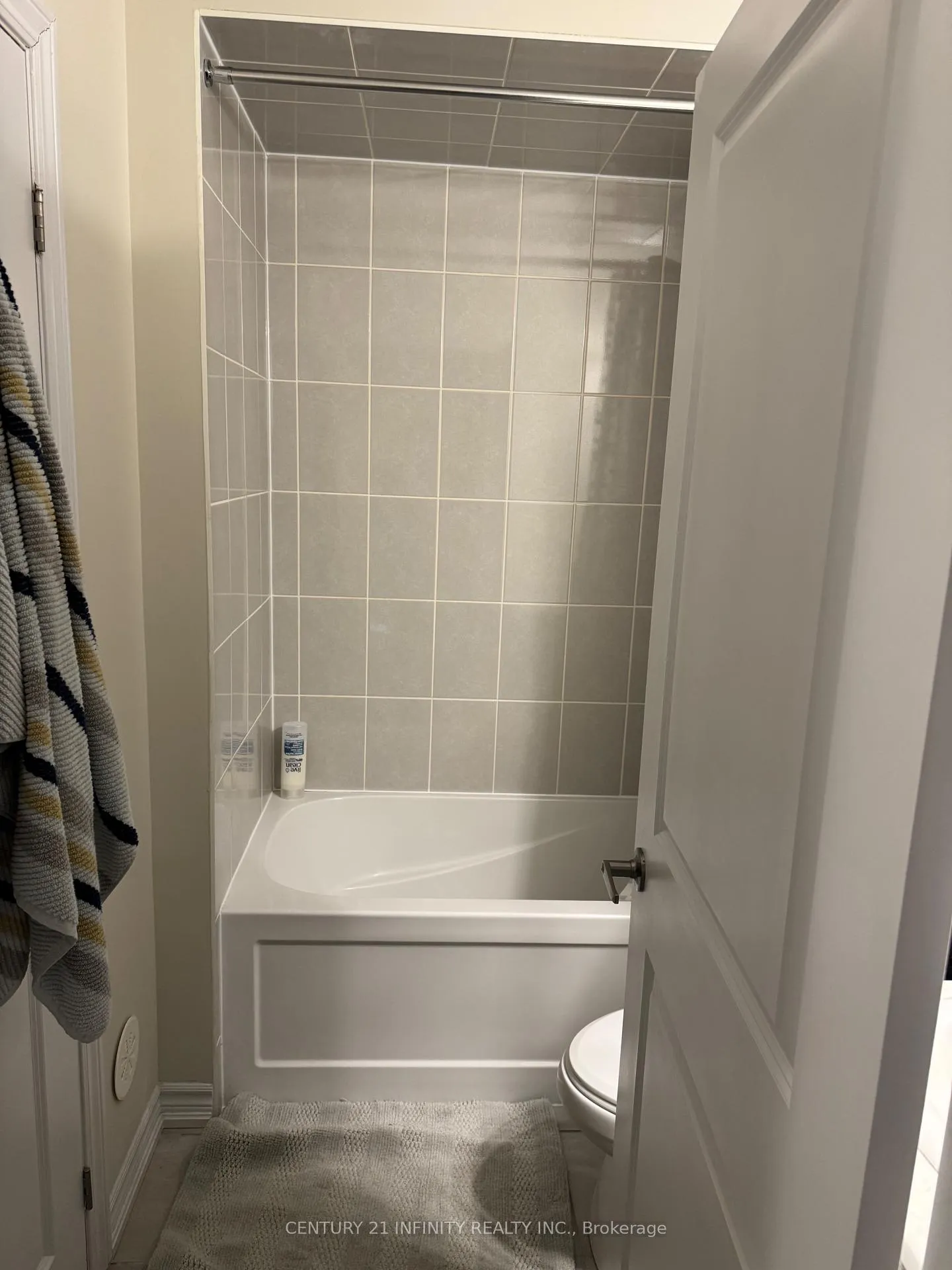 Photo 11 of 2051 Prestonvale Road, Clarington, Courtice — HOMEH