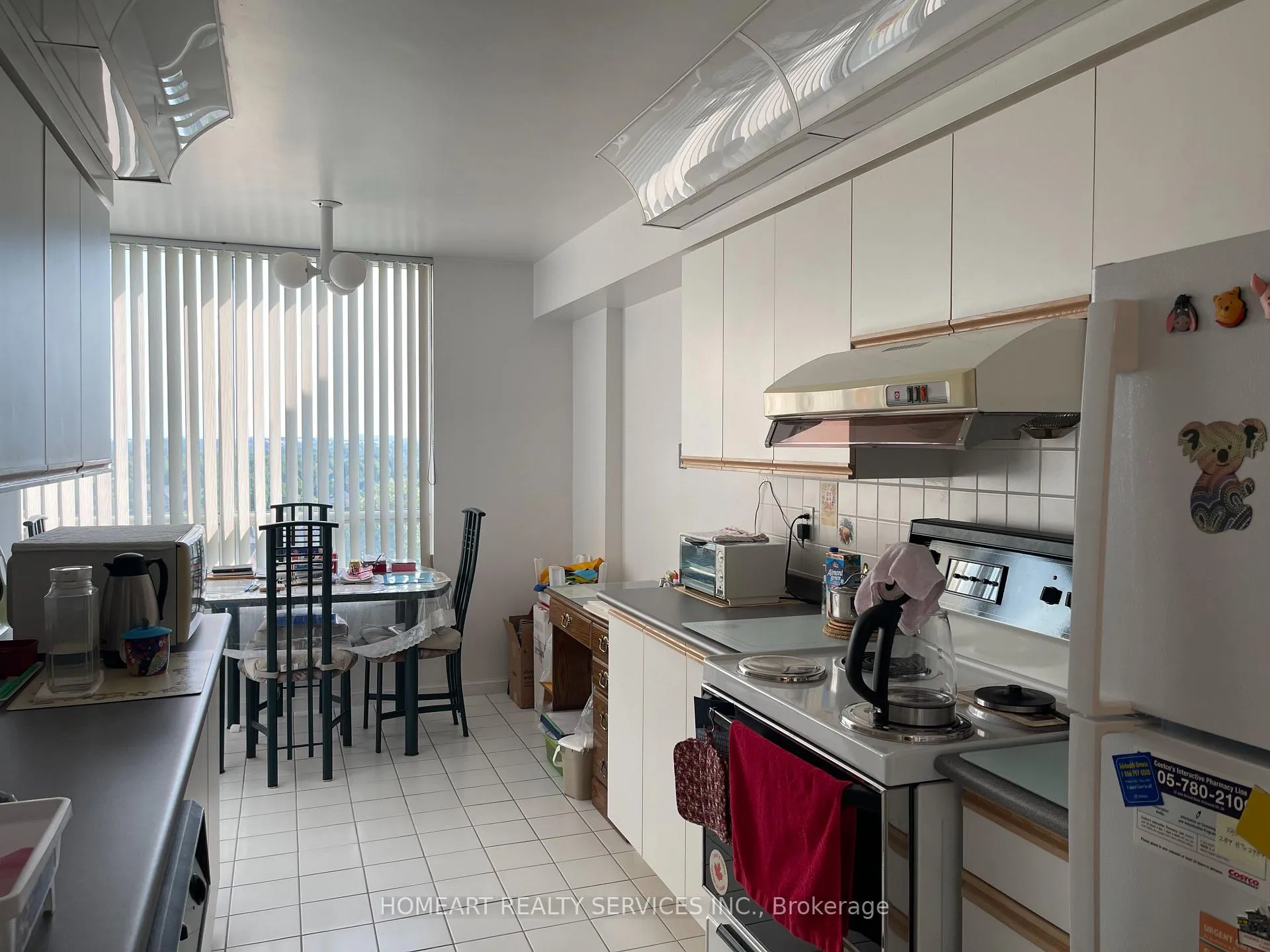 Photo 7 of Unit 805, 110 Promenade Circle E, Vaughan, Brownridge — HOMEH