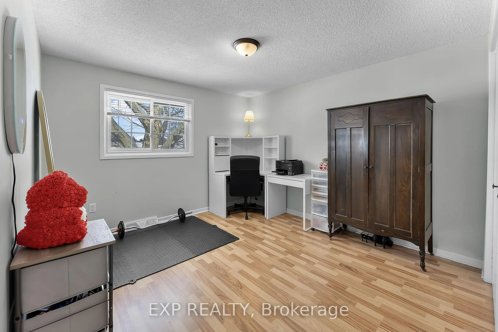 Photo 20 of 147 Loyalist Drive, Welland, Prince Charles — HOMEH