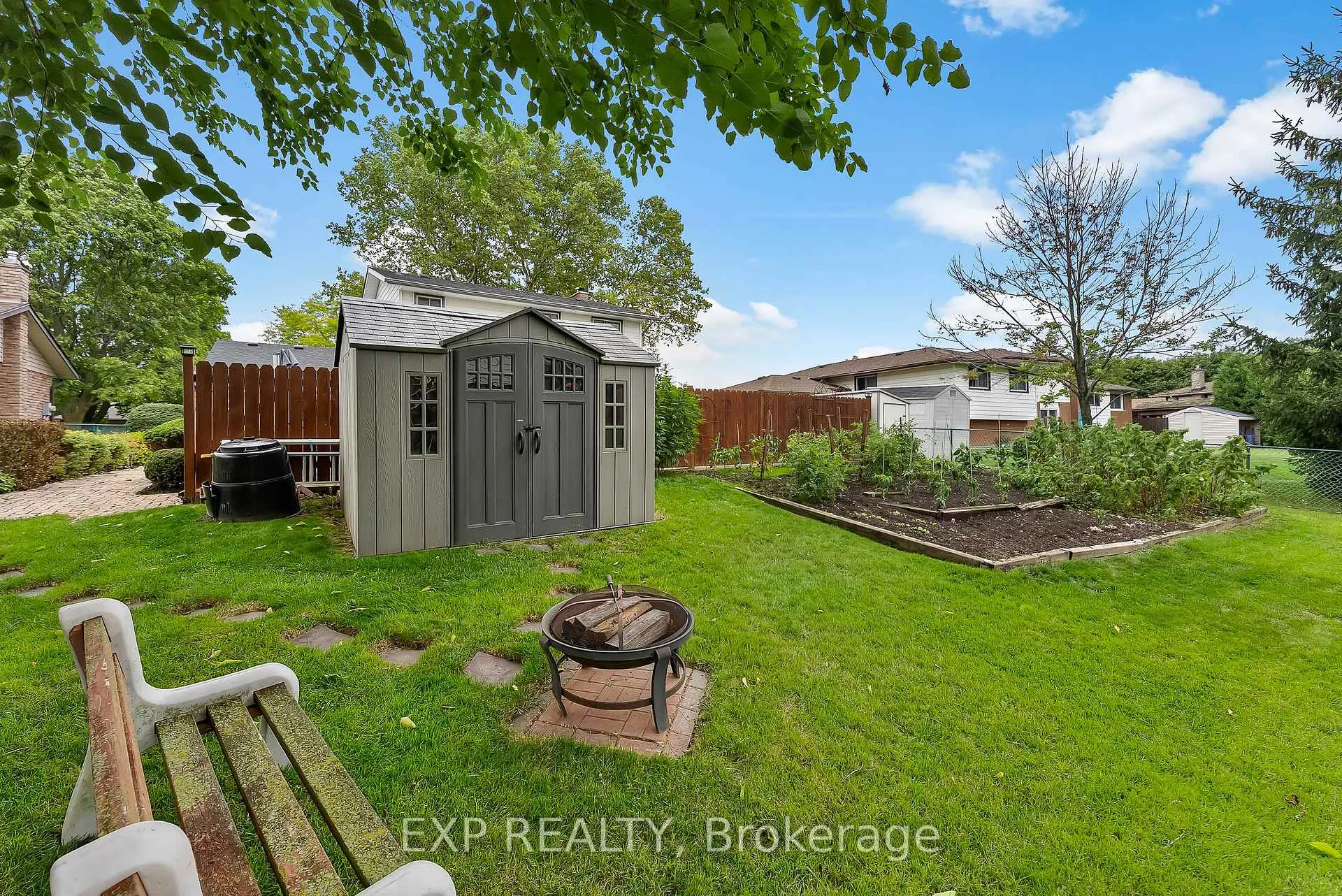 Photo 34 of 147 Loyalist Drive, Welland, Prince Charles — HOMEH