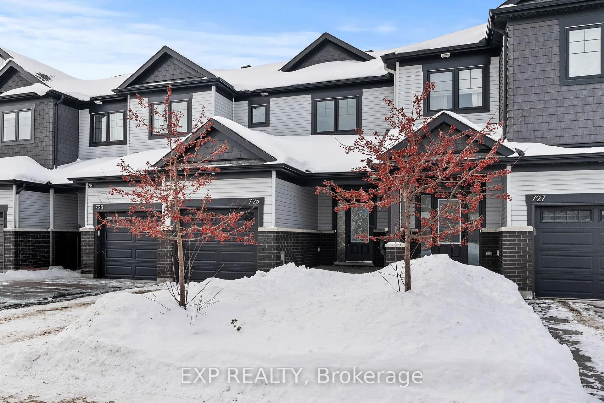 Photo 3 of 725 Miikana Road, Ottawa, Blossom Park/Kemp Park/Findlay Creek — HOMEH
