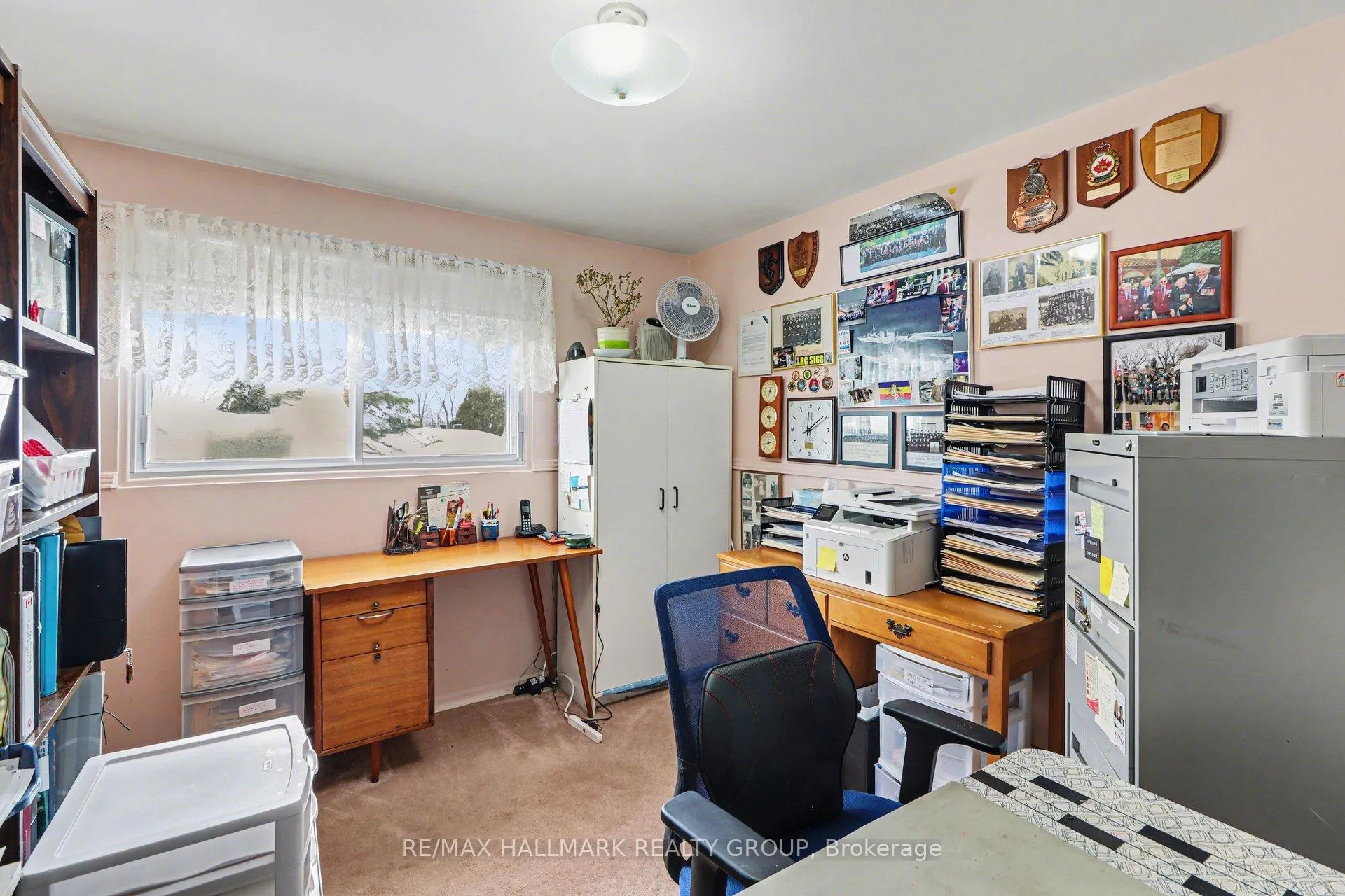 Photo 17 of 232 Kennedy Lane W, Ottawa, Bilberry Creek/Queenswood Heights — HOMEH