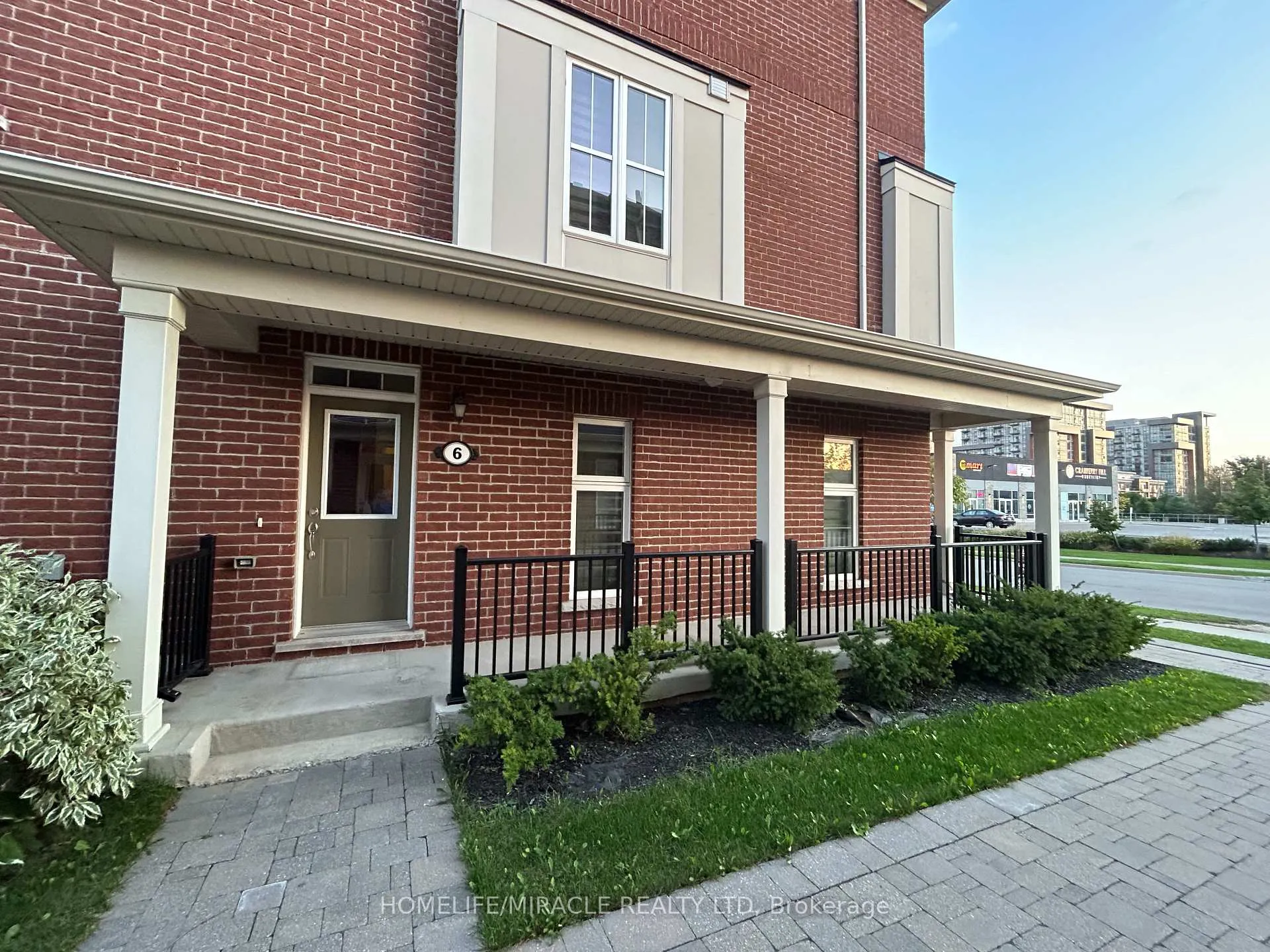 Photo 20 of Unit 6, 22 Spring Creek Drive, Hamilton, Waterdown — HOMEH