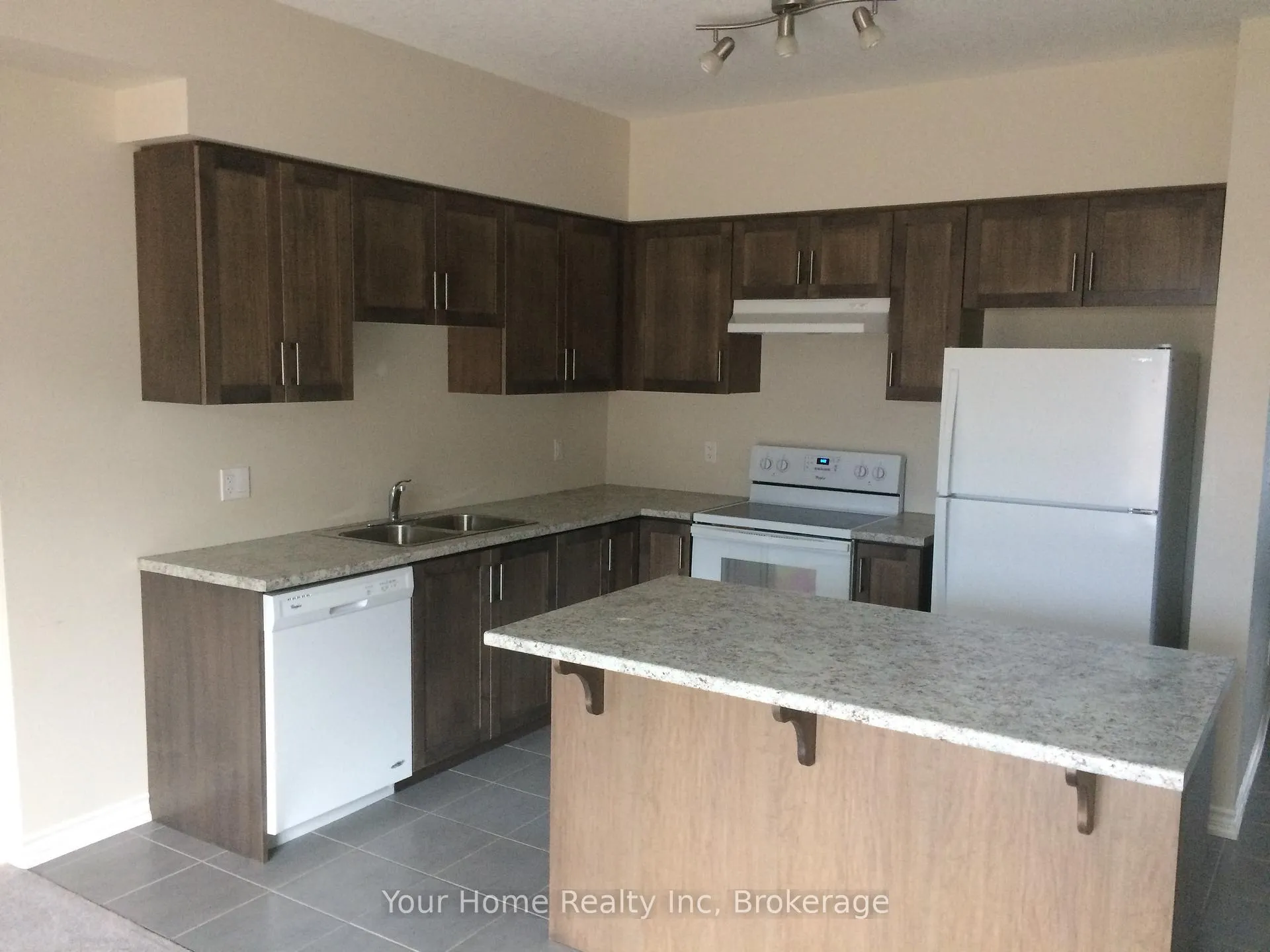 Photo 4 of 135 Law Drive N, Guelph, Grange Road — HOMEH