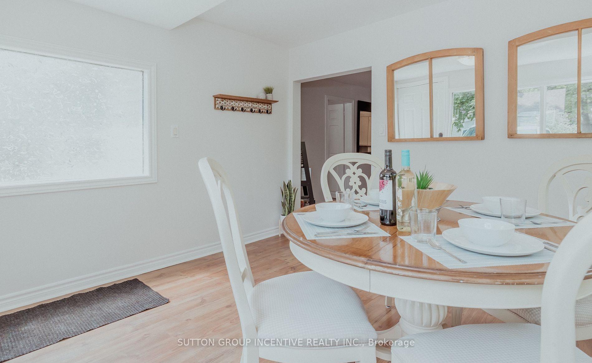 Photo 17 of 711 Innisfil Beach Road, Innisfil, Alcona — HOMEH