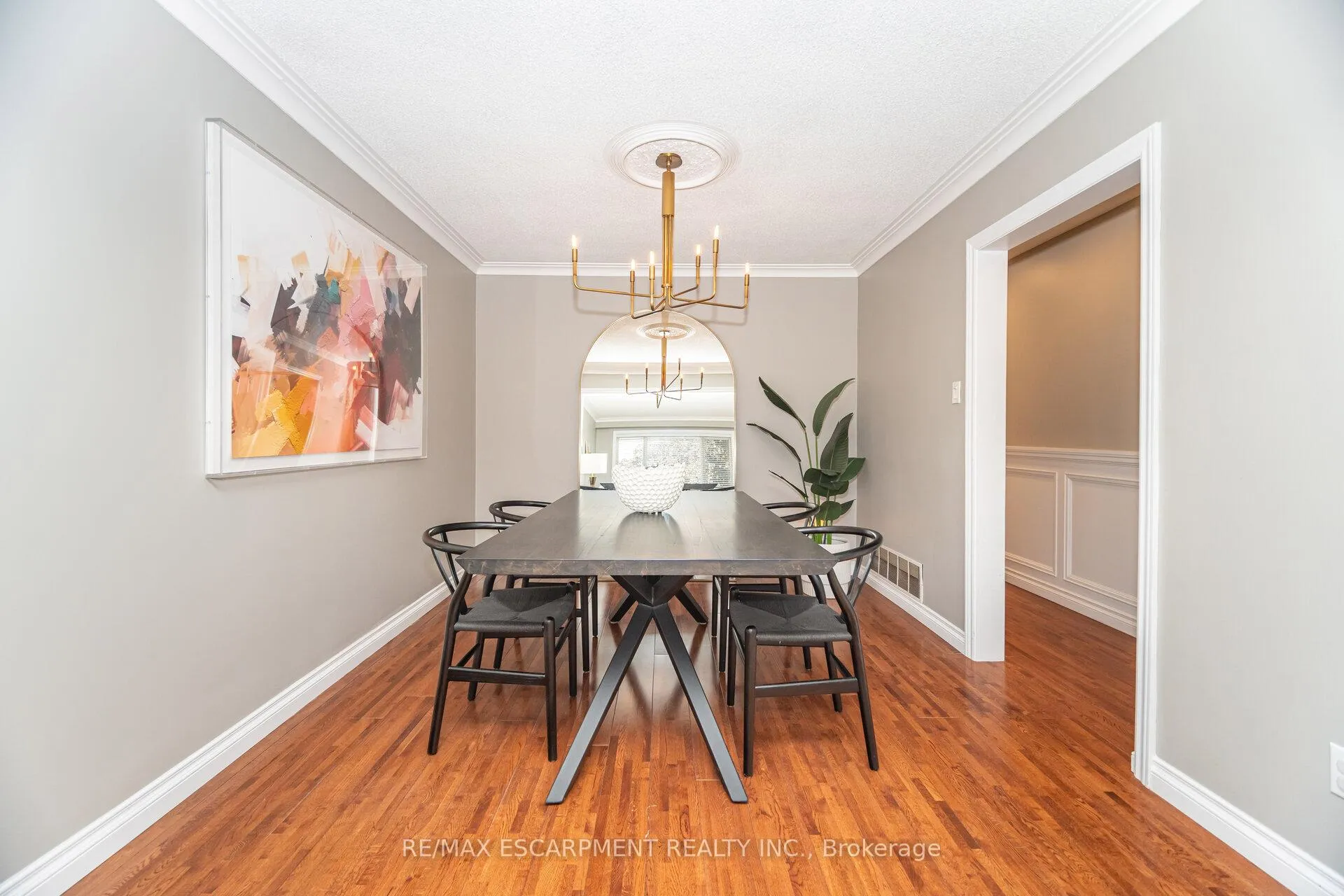 Photo 6 of 154 Rainbow Drive, Vaughan, West Woodbridge — HOMEH
