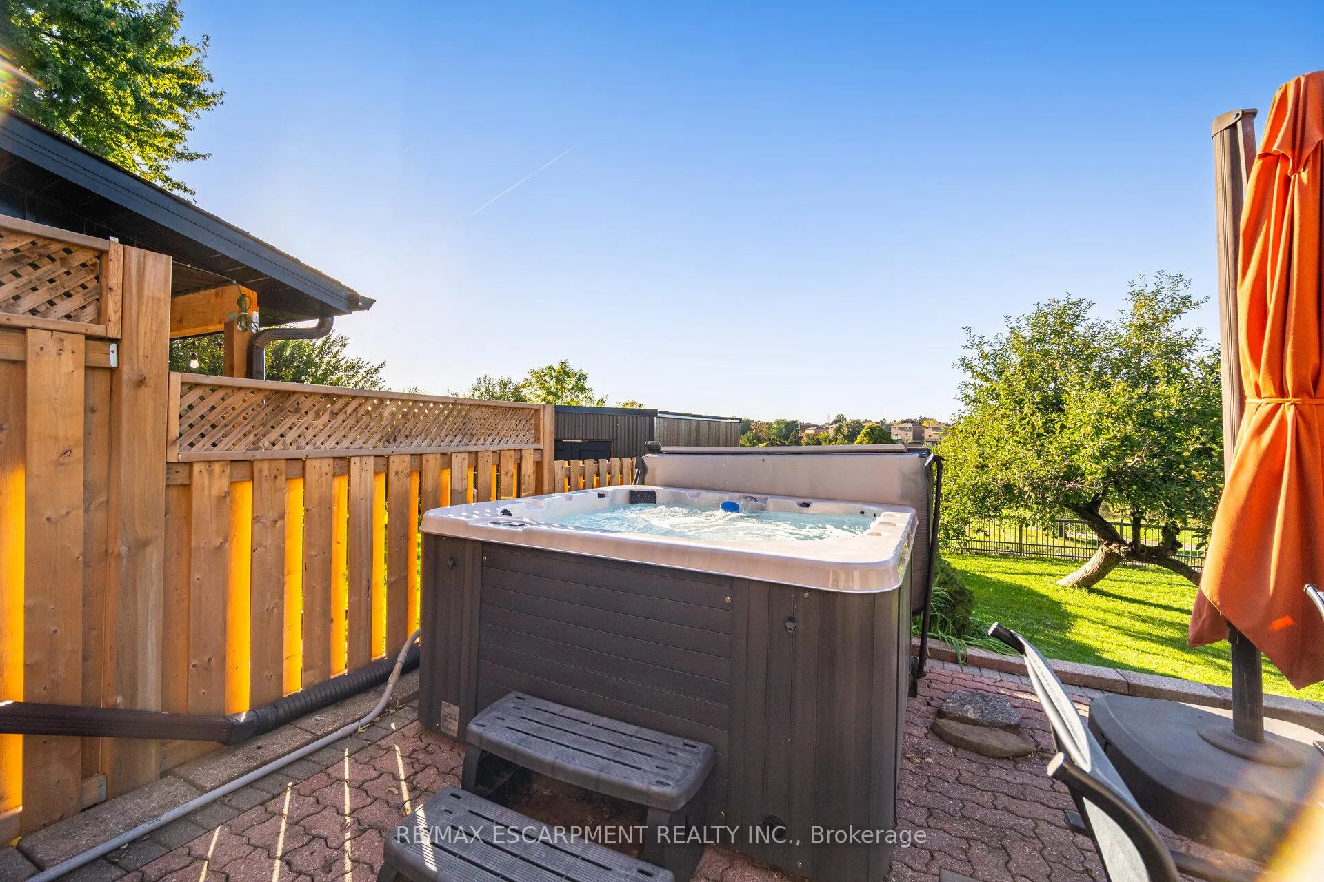 Photo 43 of 154 Rainbow Drive, Vaughan, West Woodbridge — HOMEH