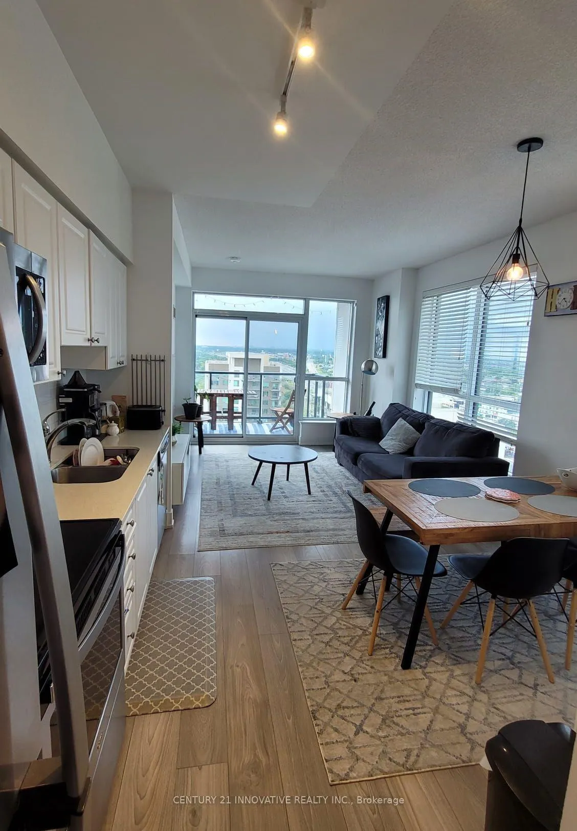 Photo 4 of Unit 2207, 1255 Bayly Street, Pickering, Bay Ridges — HOMEH