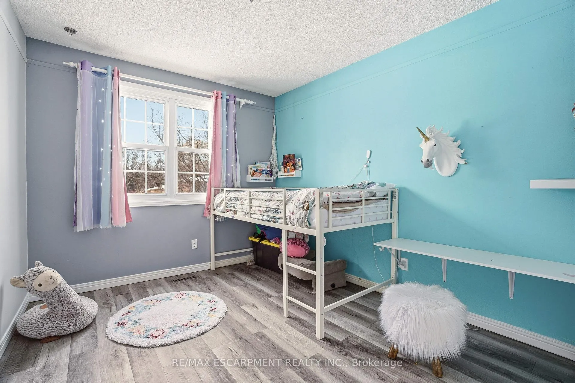 Photo 22 of 41 John Martin Crescent, Hamilton, Rural Flamborough — HOMEH