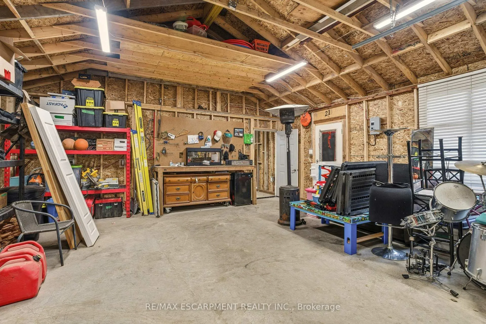 Photo 32 of 41 John Martin Crescent, Hamilton, Rural Flamborough — HOMEH