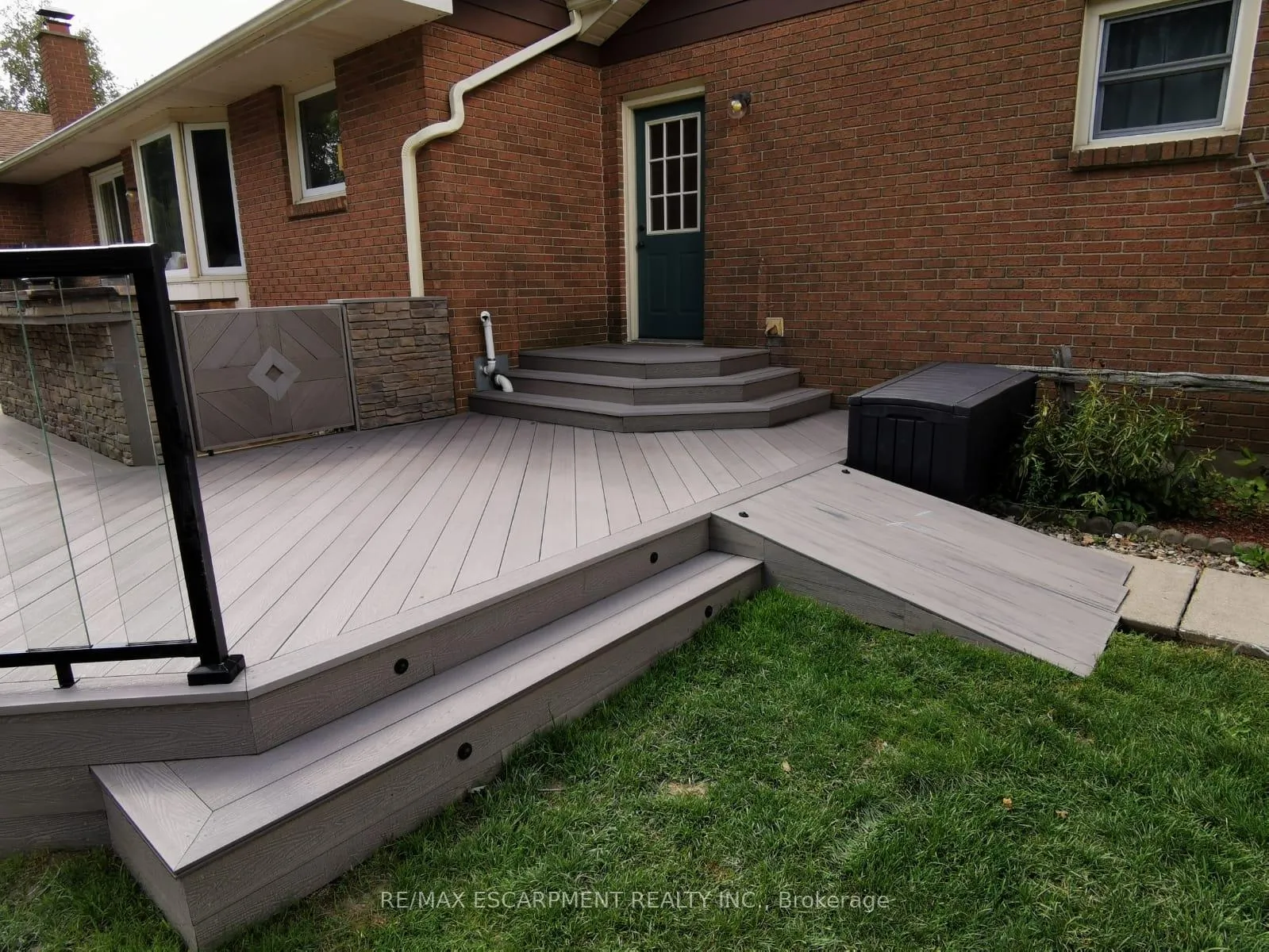 Photo 40 of 41 John Martin Crescent, Hamilton, Rural Flamborough — HOMEH