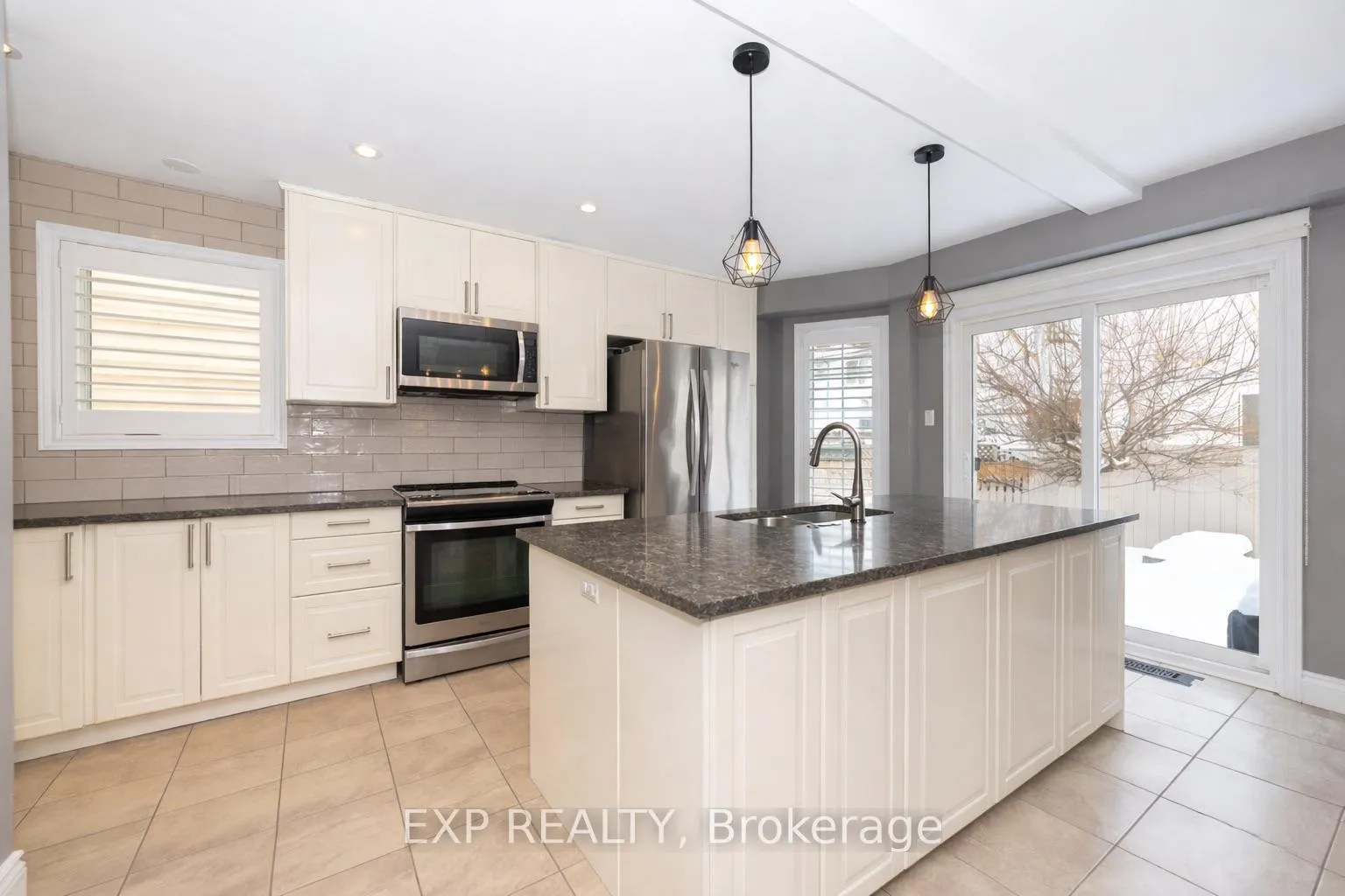 Photo 7 of 23 Raj Terrace, Ottawa, Hunt Club Park — HOMEH
