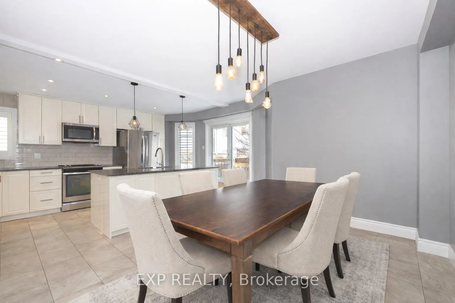Photo 11 of 23 Raj Terrace, Ottawa, Hunt Club Park — HOMEH
