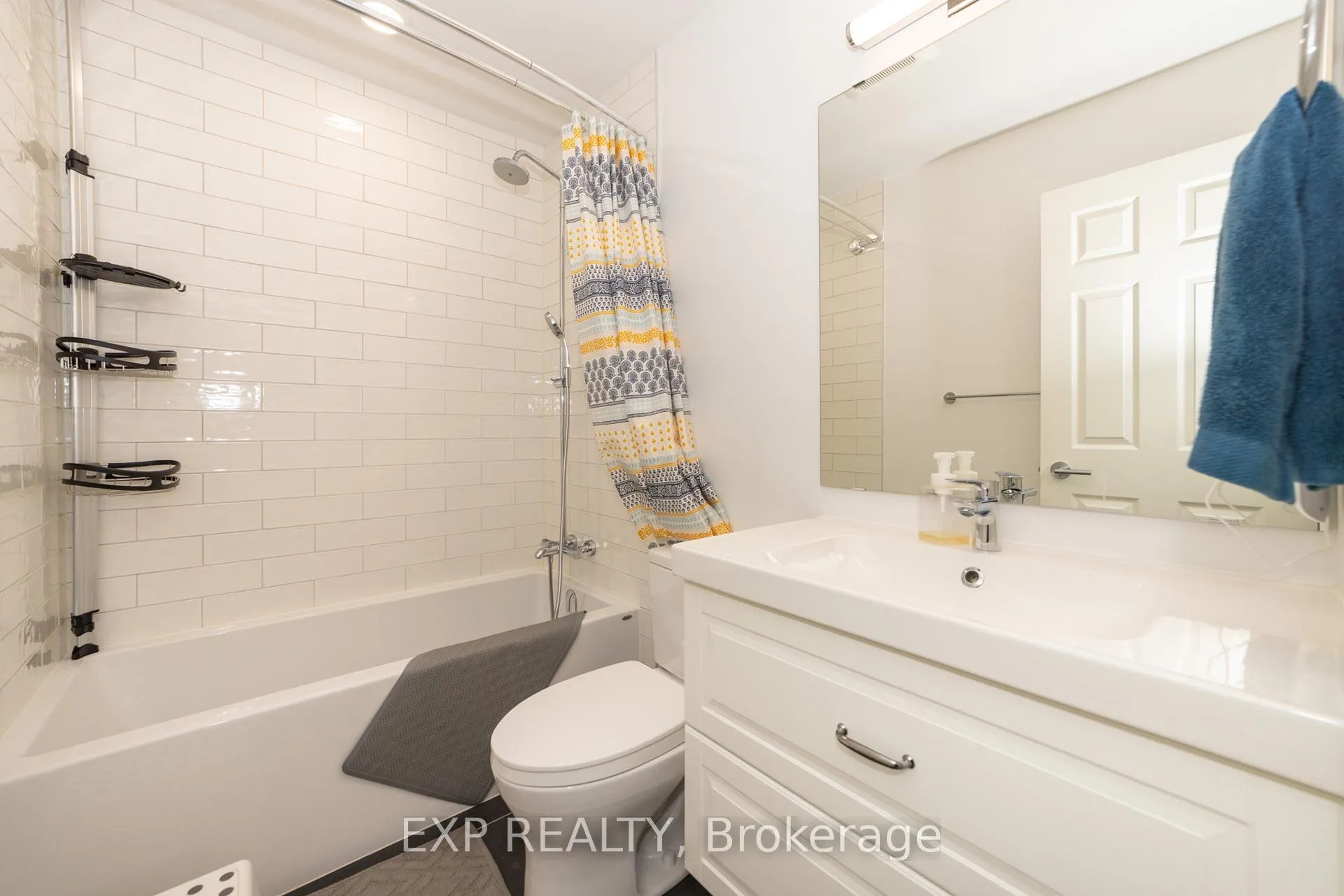 Photo 21 of 23 Raj Terrace, Ottawa, Hunt Club Park — HOMEH