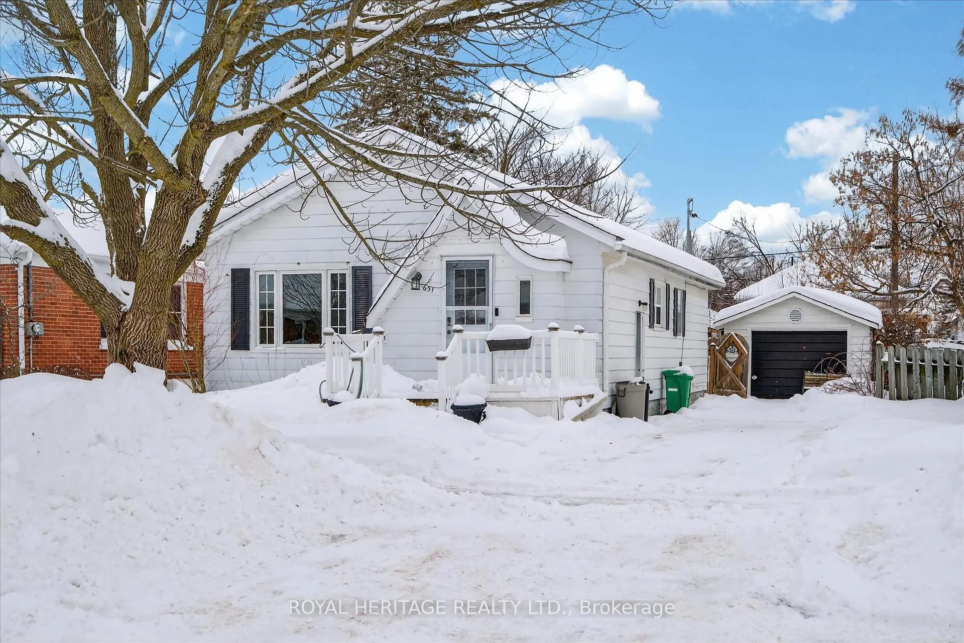 Photo 1 of 651 Montrose Street, Peterborough, Otonabee Ward 1 — HOMEH