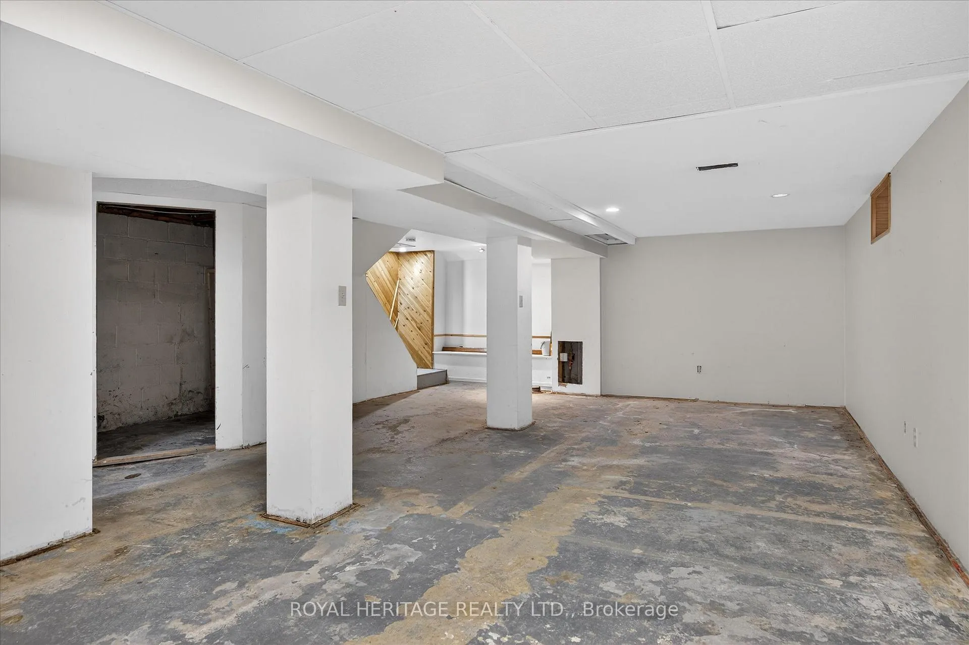Photo 31 of 651 Montrose Street, Peterborough, Otonabee Ward 1 — HOMEH