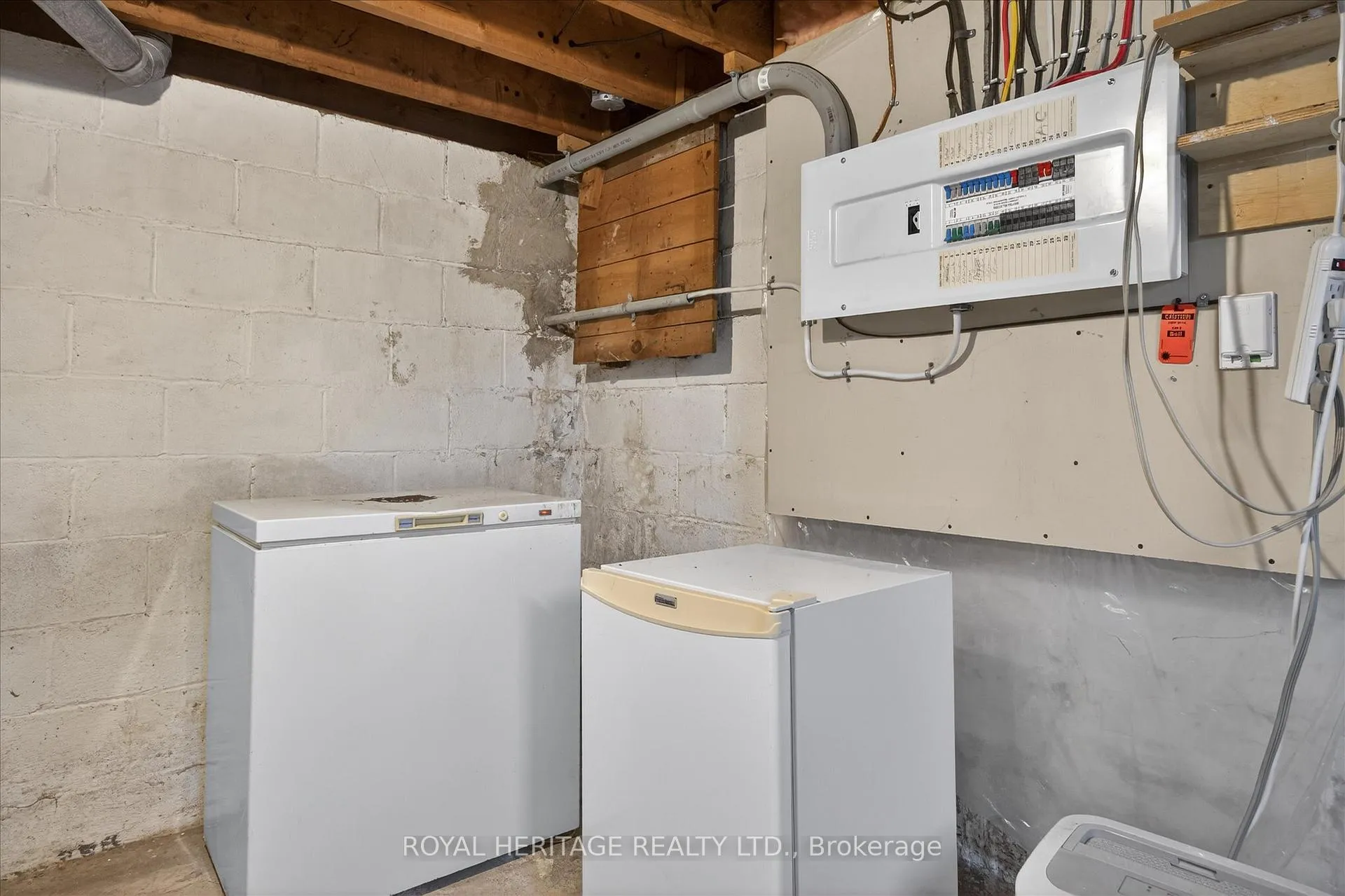 Photo 34 of 651 Montrose Street, Peterborough, Otonabee Ward 1 — HOMEH