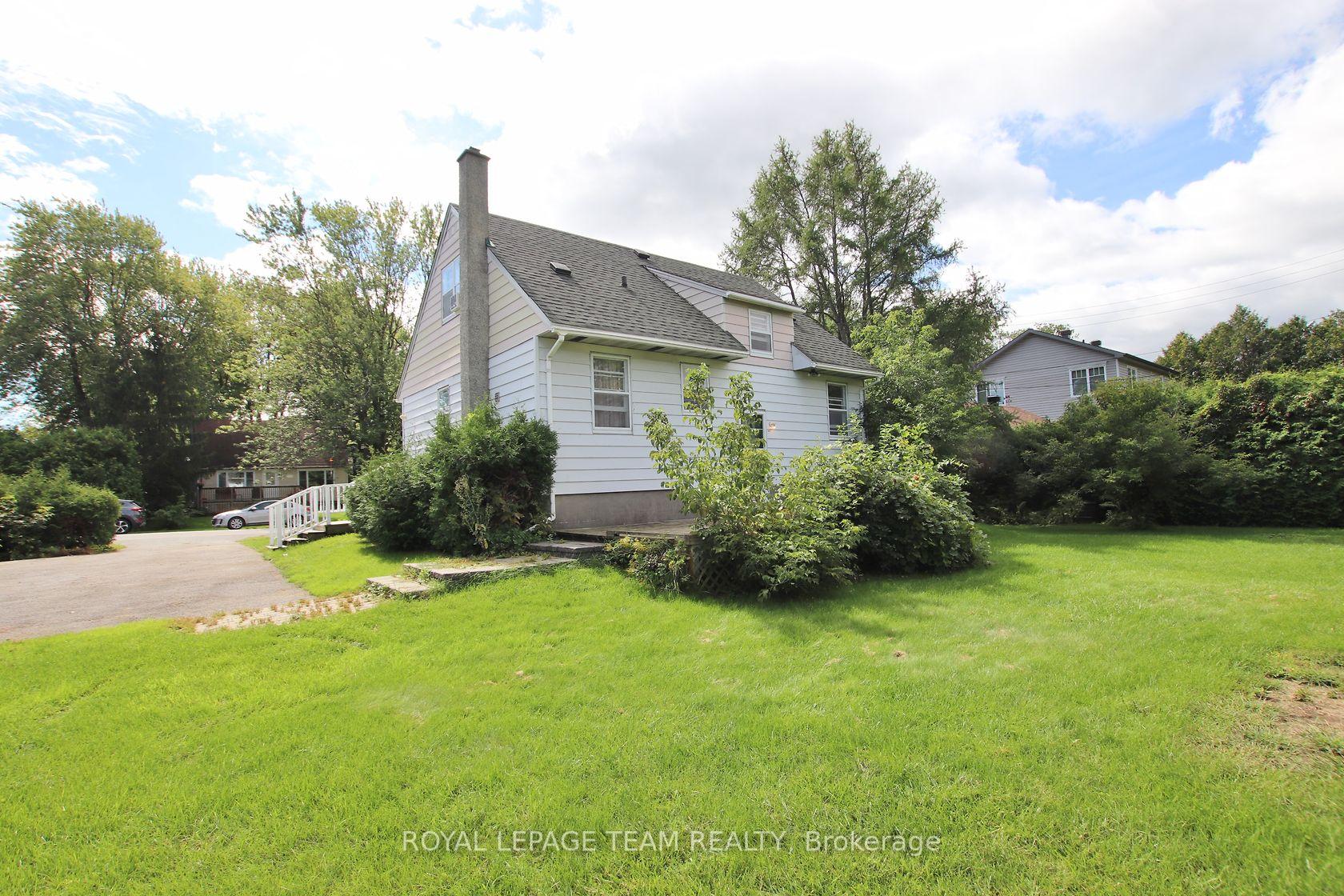 Photo 9 of 113 Rita Avenue, Ottawa, Meadowlands/St. Claire Gardens — HOMEH
