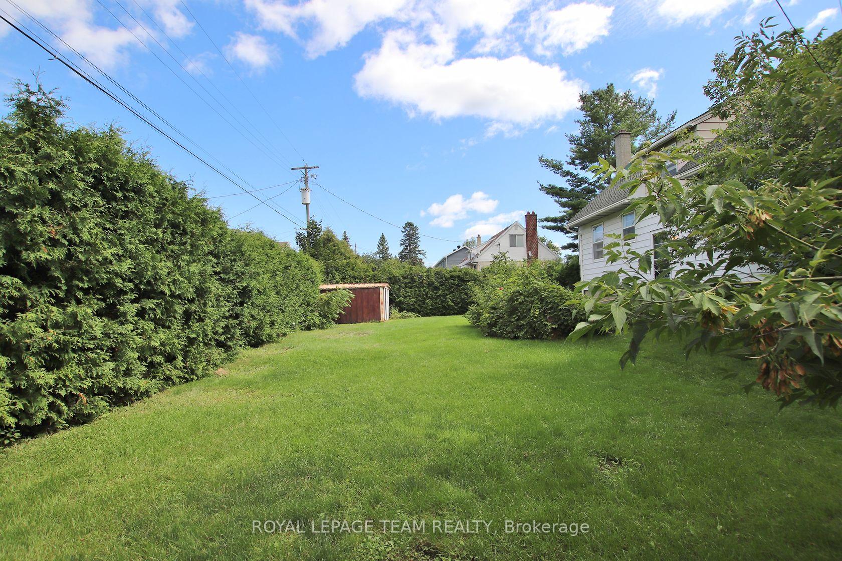 Photo 12 of 113 Rita Avenue, Ottawa, Meadowlands/St. Claire Gardens — HOMEH