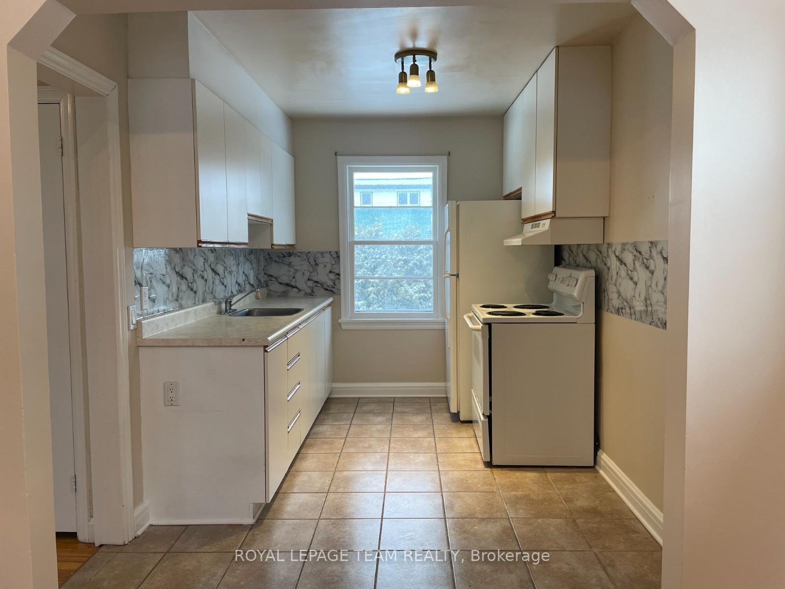 Photo 21 of 113 Rita Avenue, Ottawa, Meadowlands/St. Claire Gardens — HOMEH