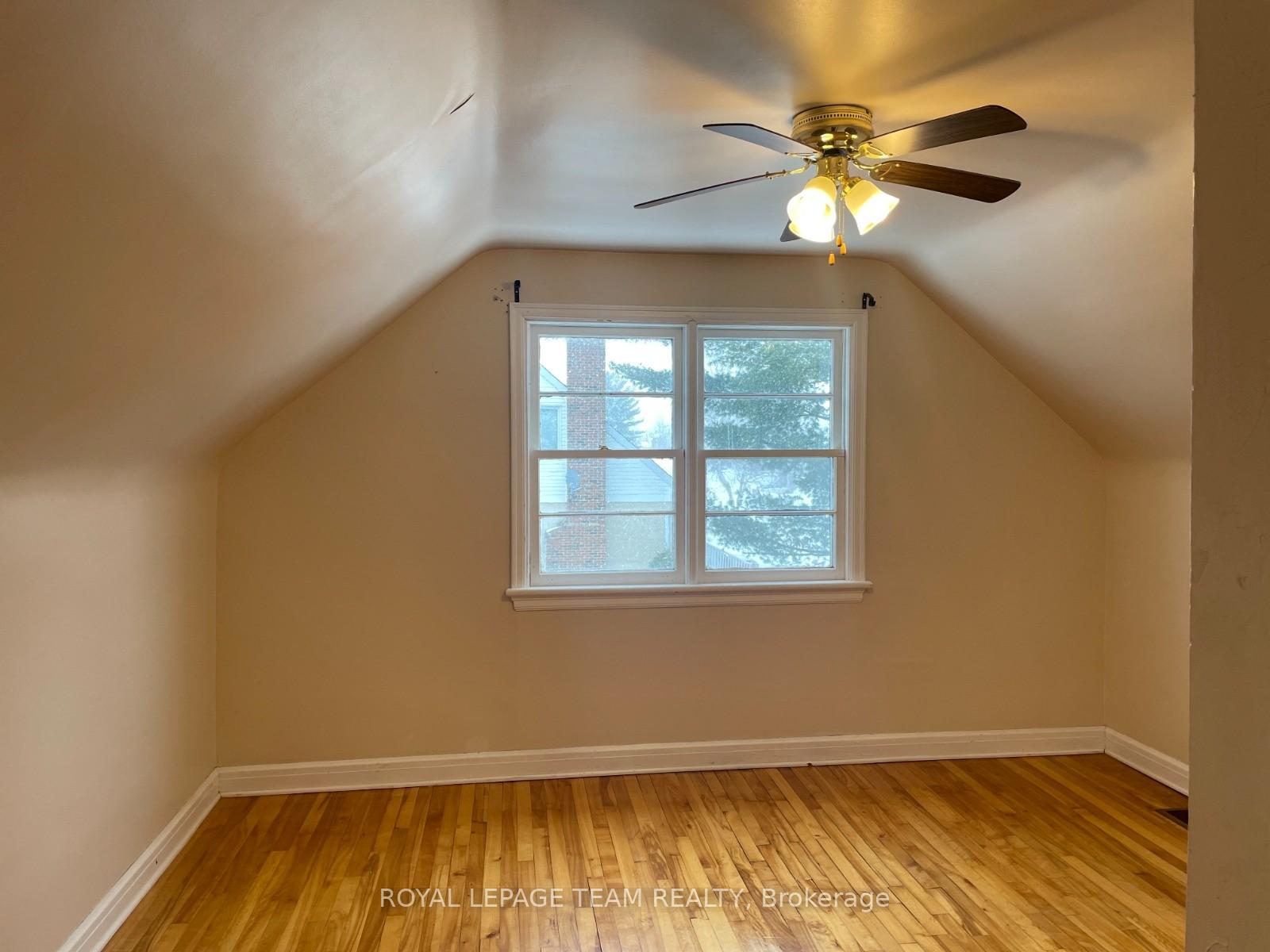 Photo 28 of 113 Rita Avenue, Ottawa, Meadowlands/St. Claire Gardens — HOMEH