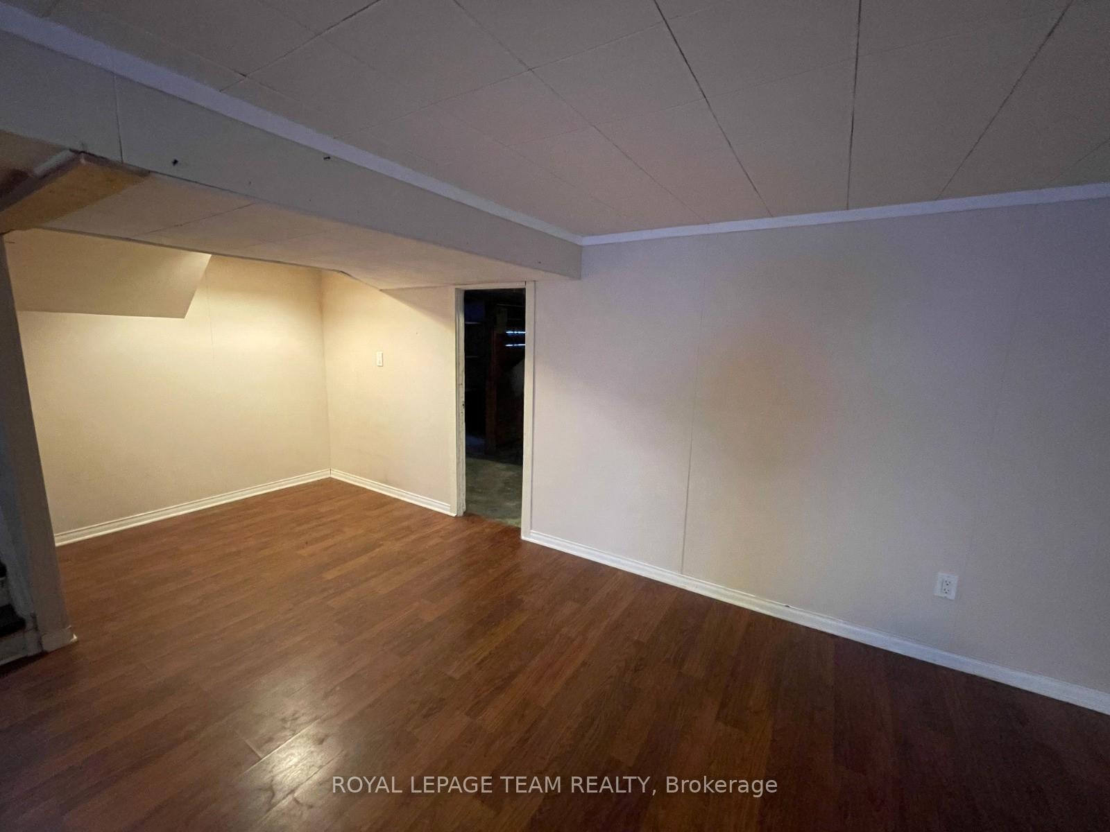 Photo 31 of 113 Rita Avenue, Ottawa, Meadowlands/St. Claire Gardens — HOMEH