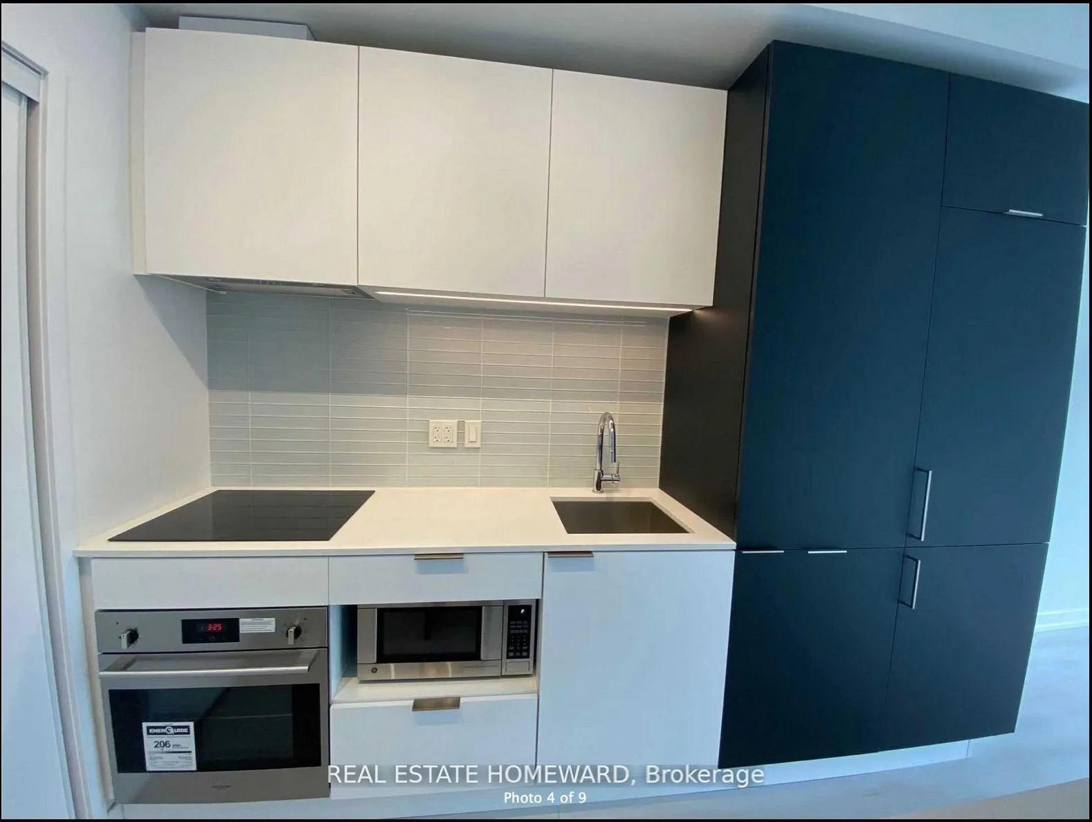 Photo 4 of Unit 716, 33 Helendale Avenue, Toronto, Yonge-Eglinton — HOMEH