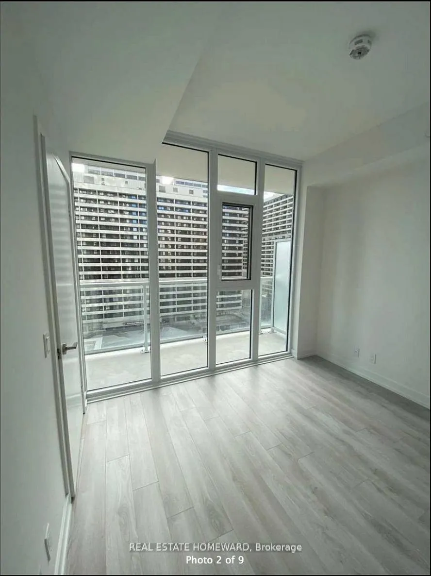 Photo 7 of Unit 716, 33 Helendale Avenue, Toronto, Yonge-Eglinton — HOMEH
