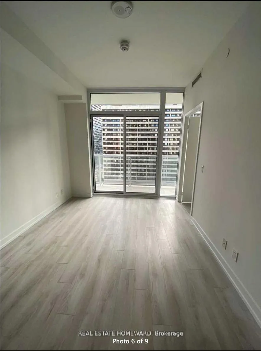 Photo 8 of Unit 716, 33 Helendale Avenue, Toronto, Yonge-Eglinton — HOMEH