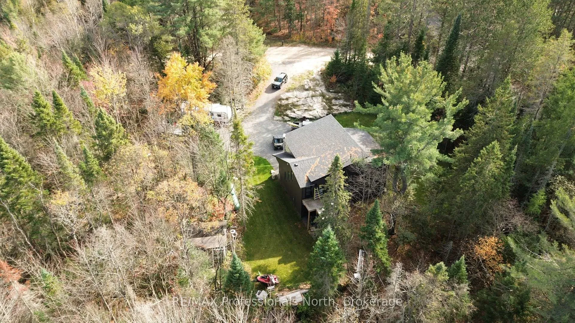 Photo 34 of 816 Second Avenue, McMurrich/Monteith, McMurrich — HOMEH