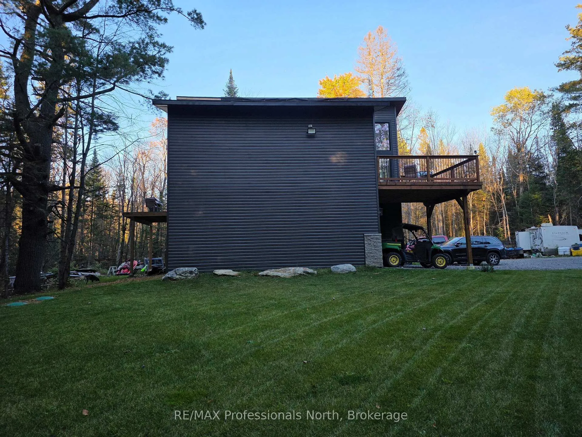 Photo 43 of 816 Second Avenue, McMurrich/Monteith, McMurrich — HOMEH