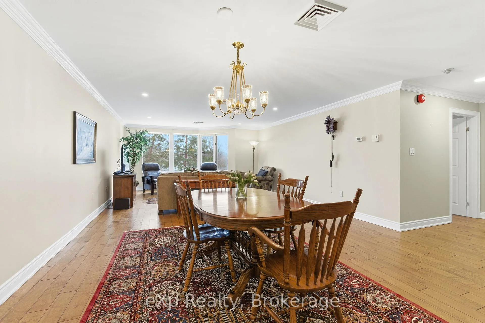 Photo 2 of Unit 206, 30 Front Street, Stratford — HOMEH