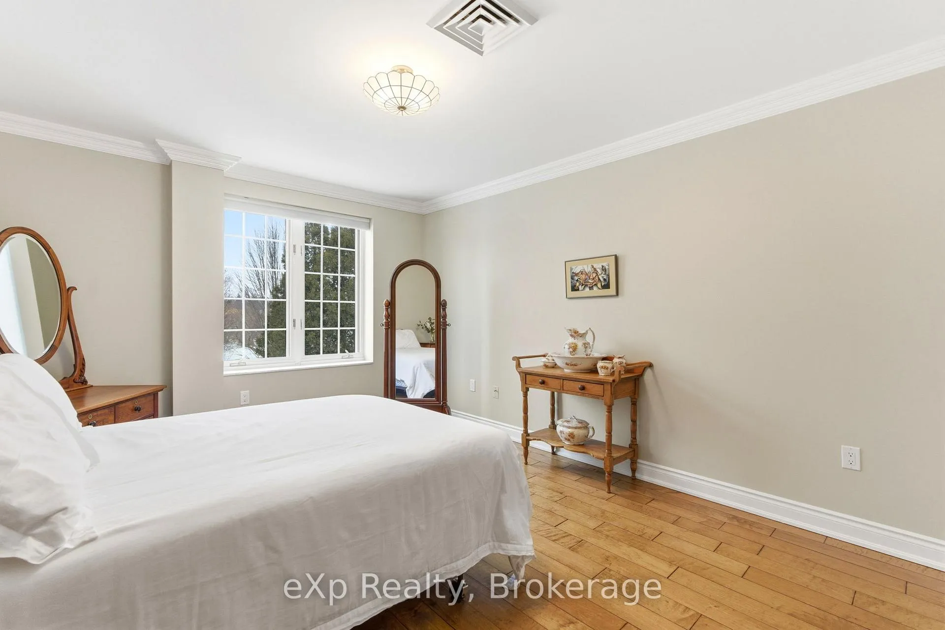 Photo 17 of Unit 206, 30 Front Street, Stratford — HOMEH