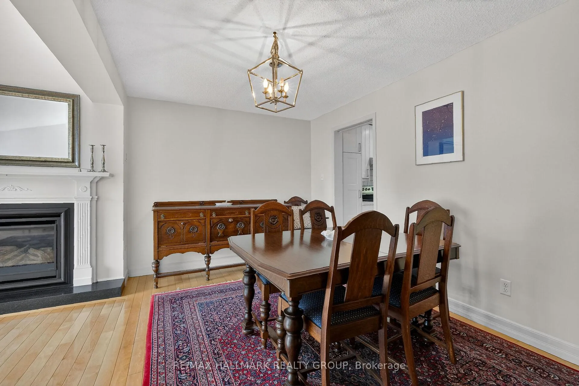 Photo 10 of Unit 13, 1111 Ambleside Drive, Ottawa, Woodroffe — HOMEH
