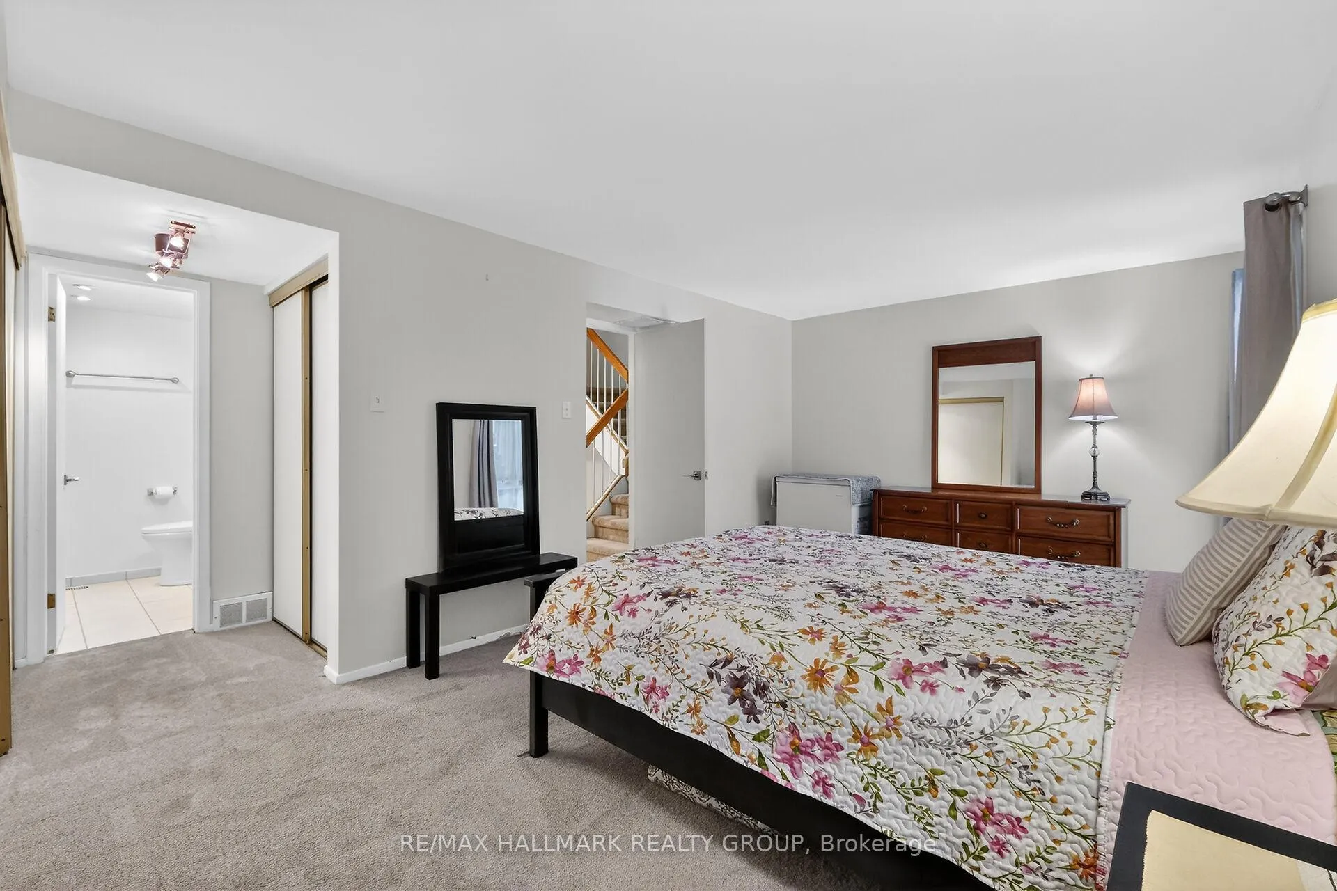 Photo 27 of Unit 13, 1111 Ambleside Drive, Ottawa, Woodroffe — HOMEH