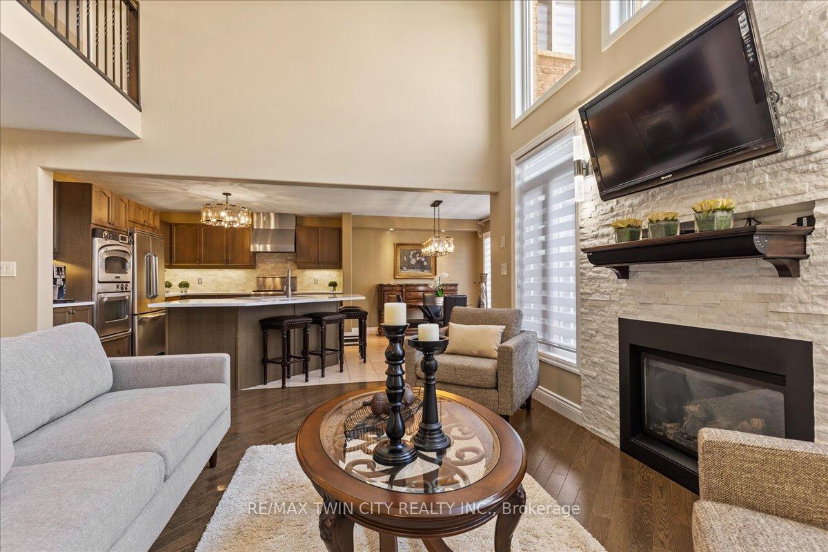 Photo 18 of 118 Banffshire Street, Kitchener, Huron Park — HOMEH