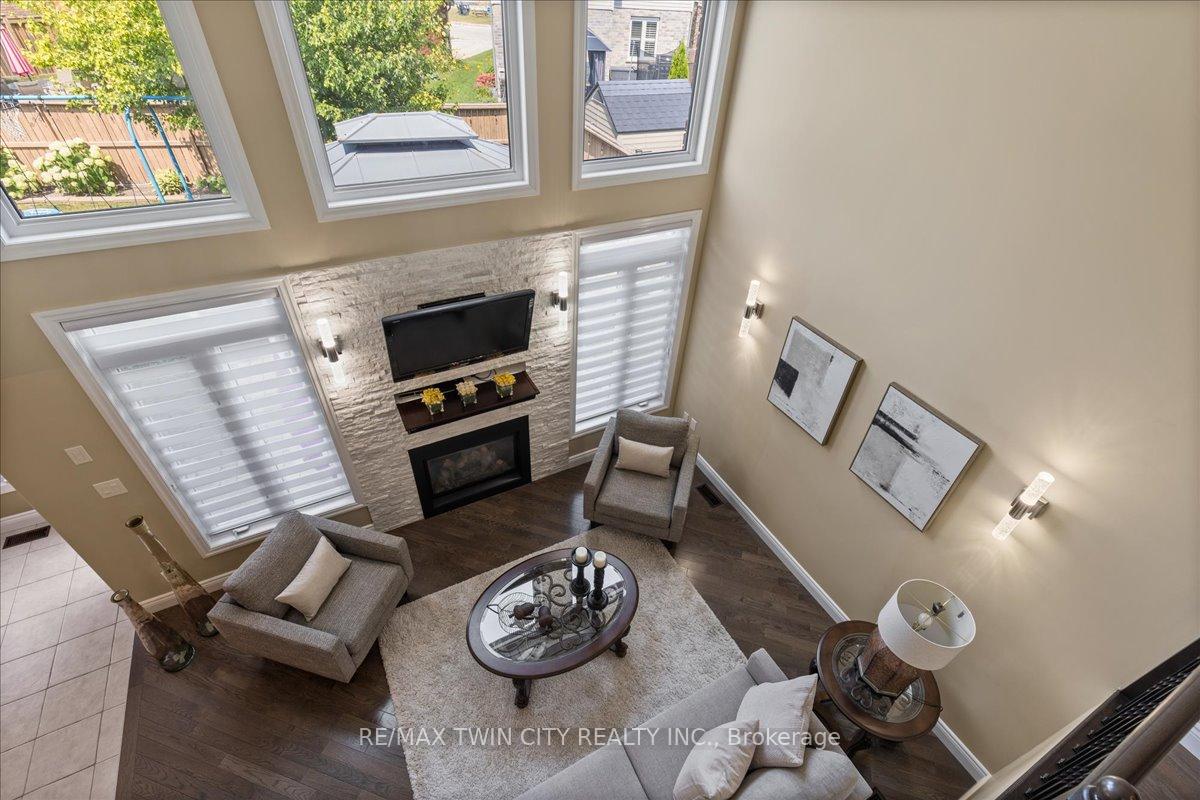 Photo 20 of 118 Banffshire Street, Kitchener, Huron Park — HOMEH
