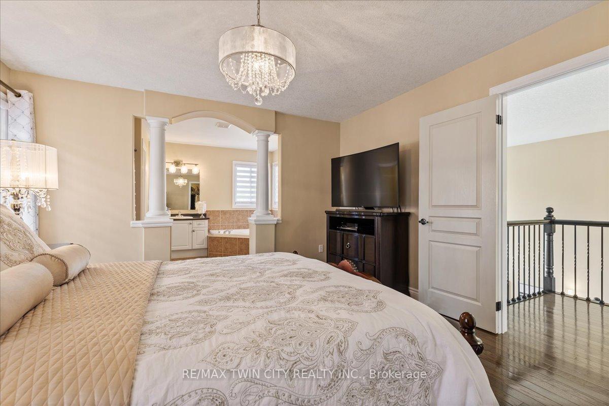 Photo 22 of 118 Banffshire Street, Kitchener, Huron Park — HOMEH