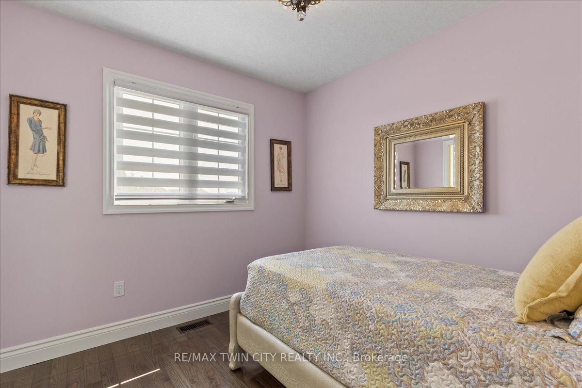 Photo 28 of 118 Banffshire Street, Kitchener, Huron Park — HOMEH