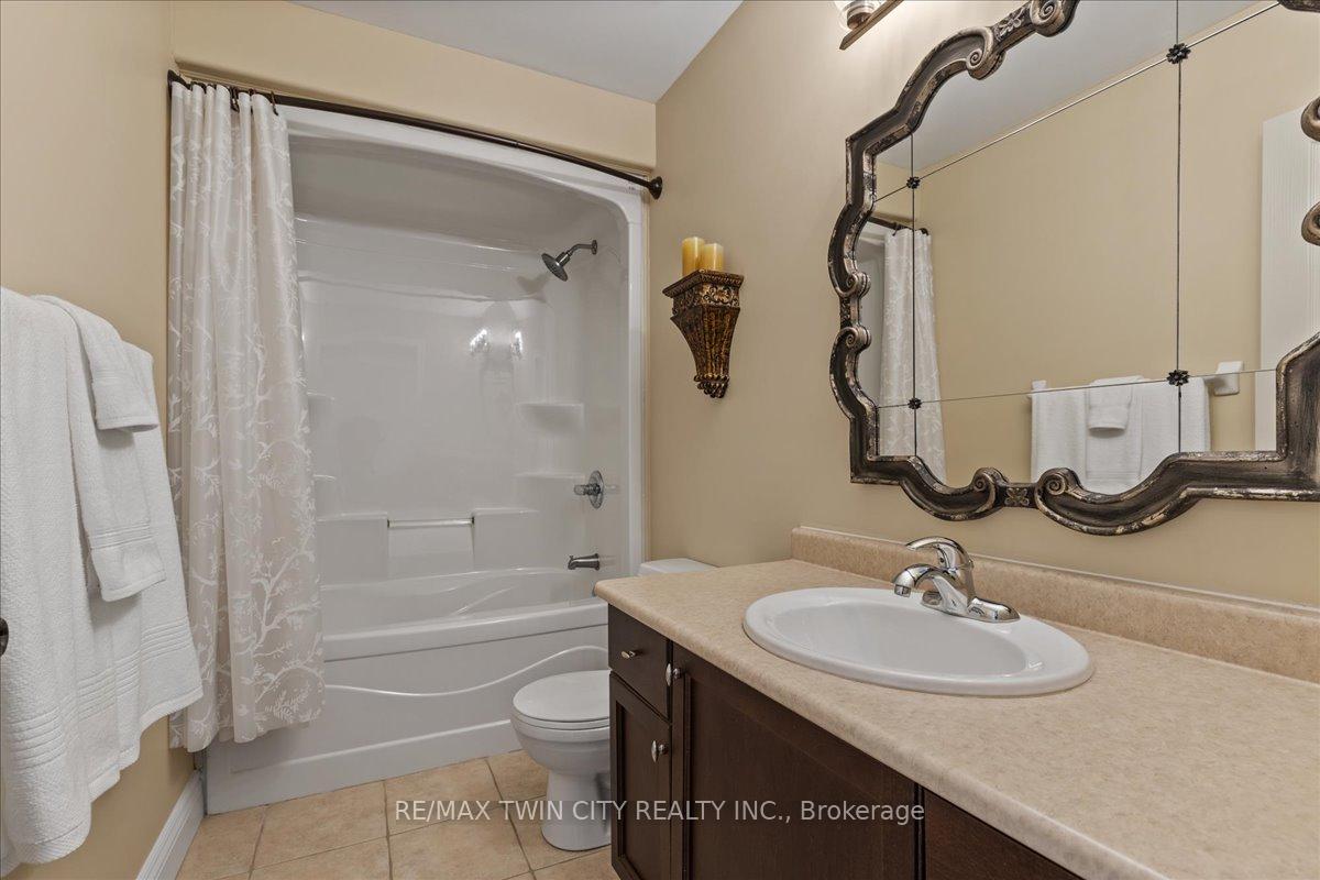 Photo 30 of 118 Banffshire Street, Kitchener, Huron Park — HOMEH