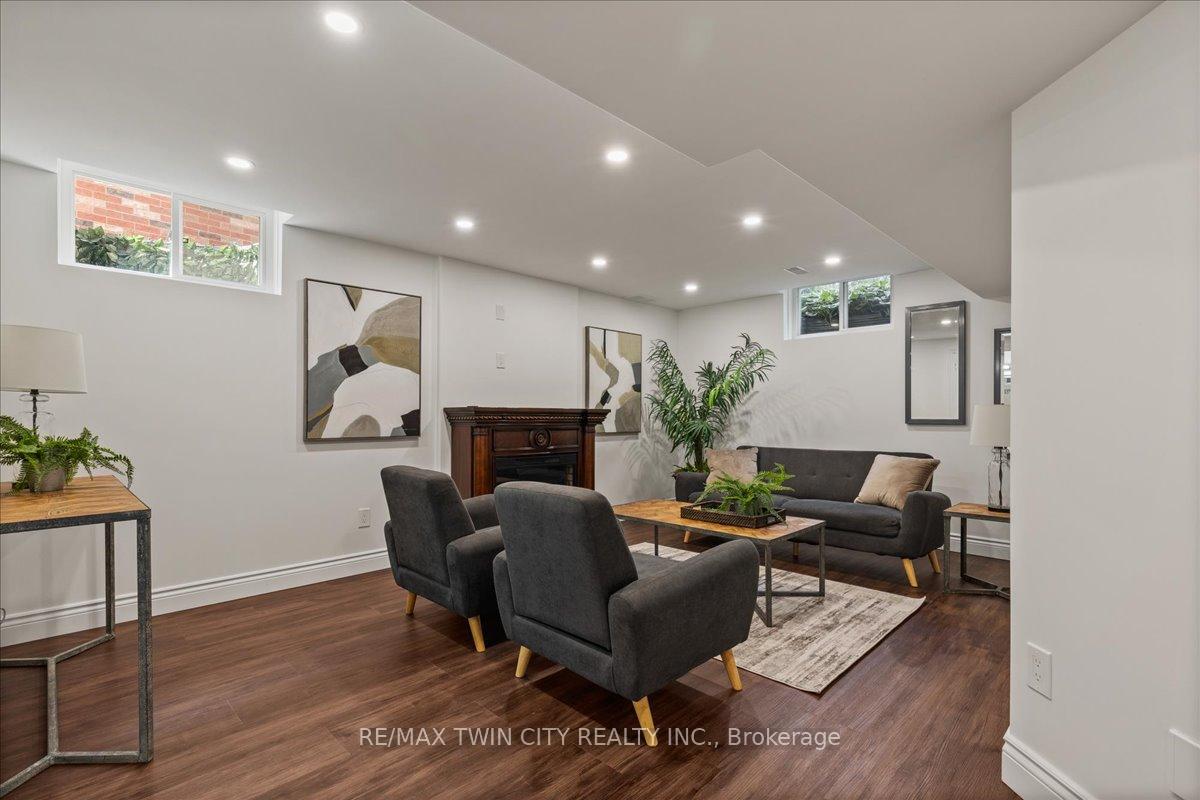 Photo 31 of 118 Banffshire Street, Kitchener, Huron Park — HOMEH