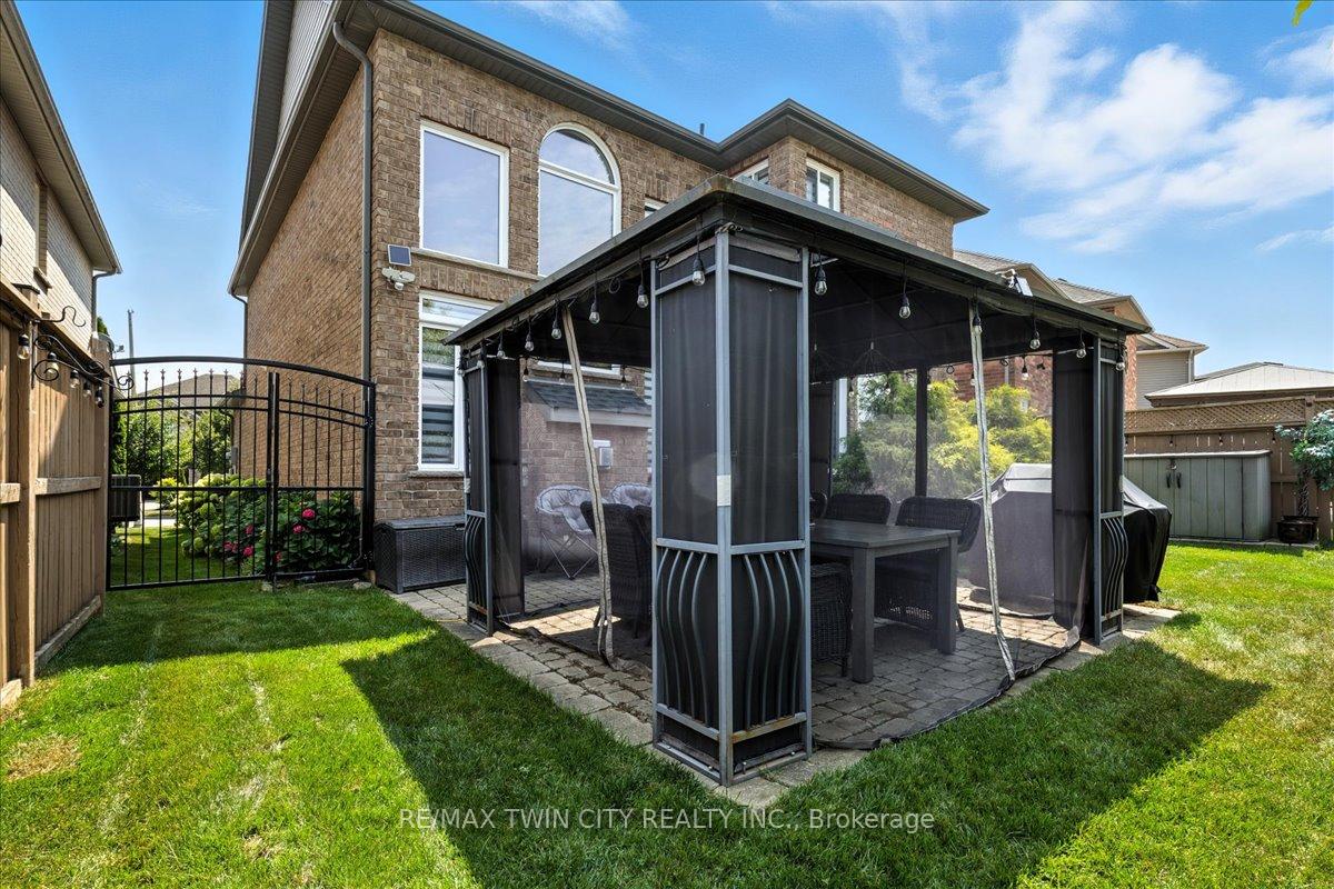 Photo 38 of 118 Banffshire Street, Kitchener, Huron Park — HOMEH