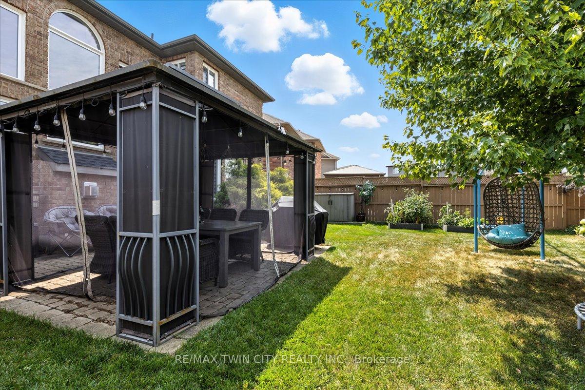 Photo 40 of 118 Banffshire Street, Kitchener, Huron Park — HOMEH