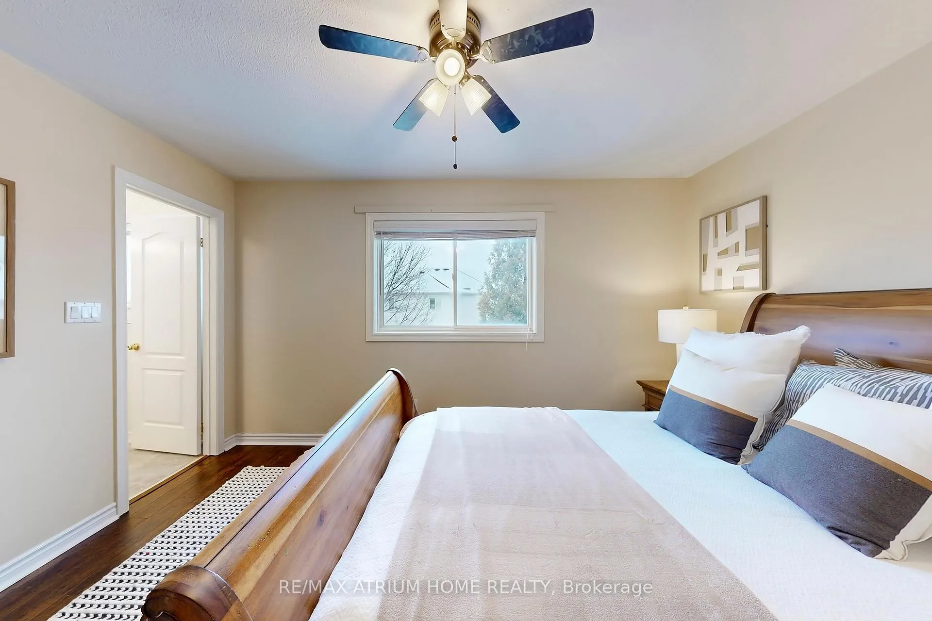 Photo 28 of 24 Castle Green Drive, Whitby, Rolling Acres — HOMEH