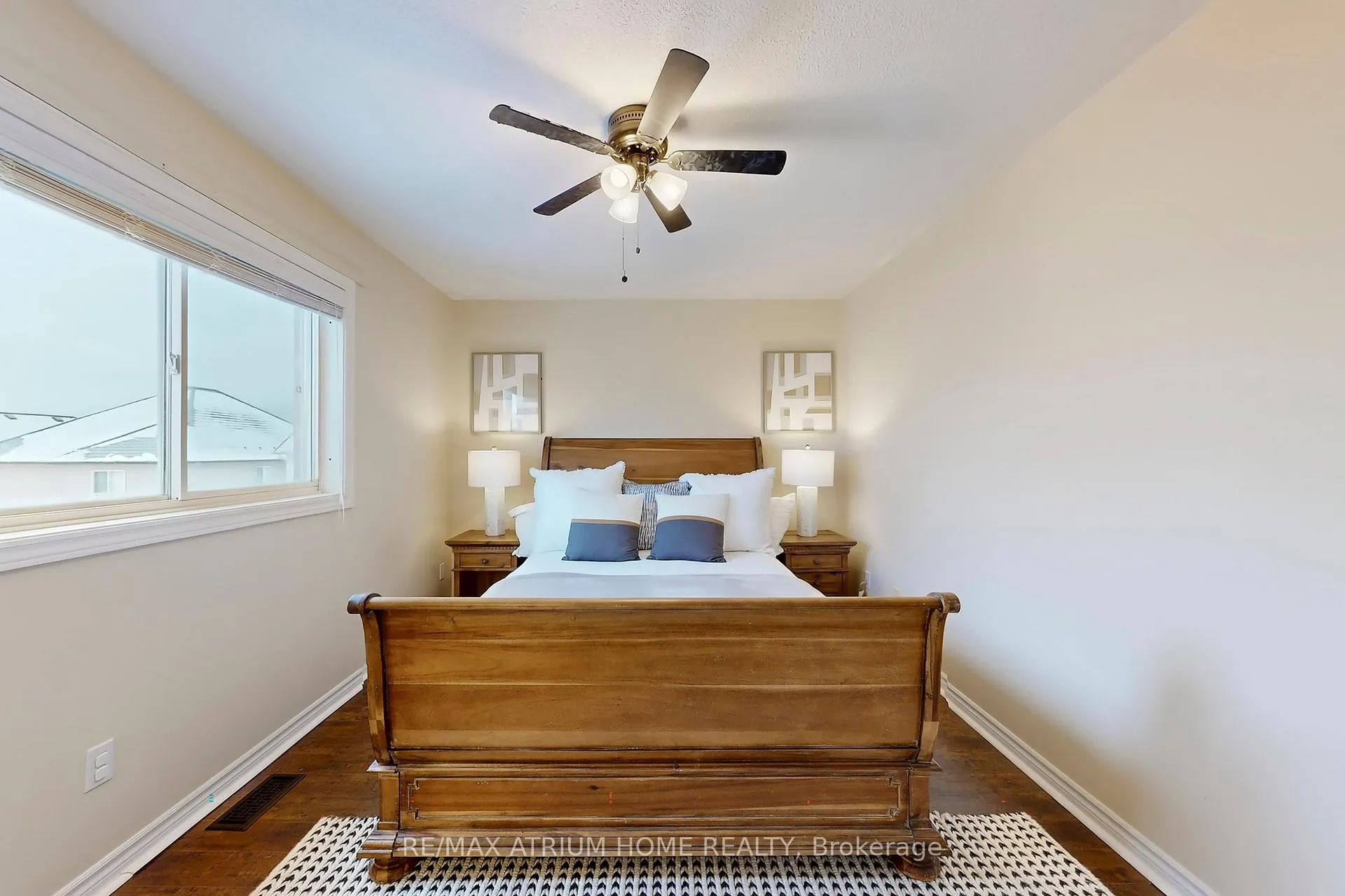 Photo 31 of 24 Castle Green Drive, Whitby, Rolling Acres — HOMEH