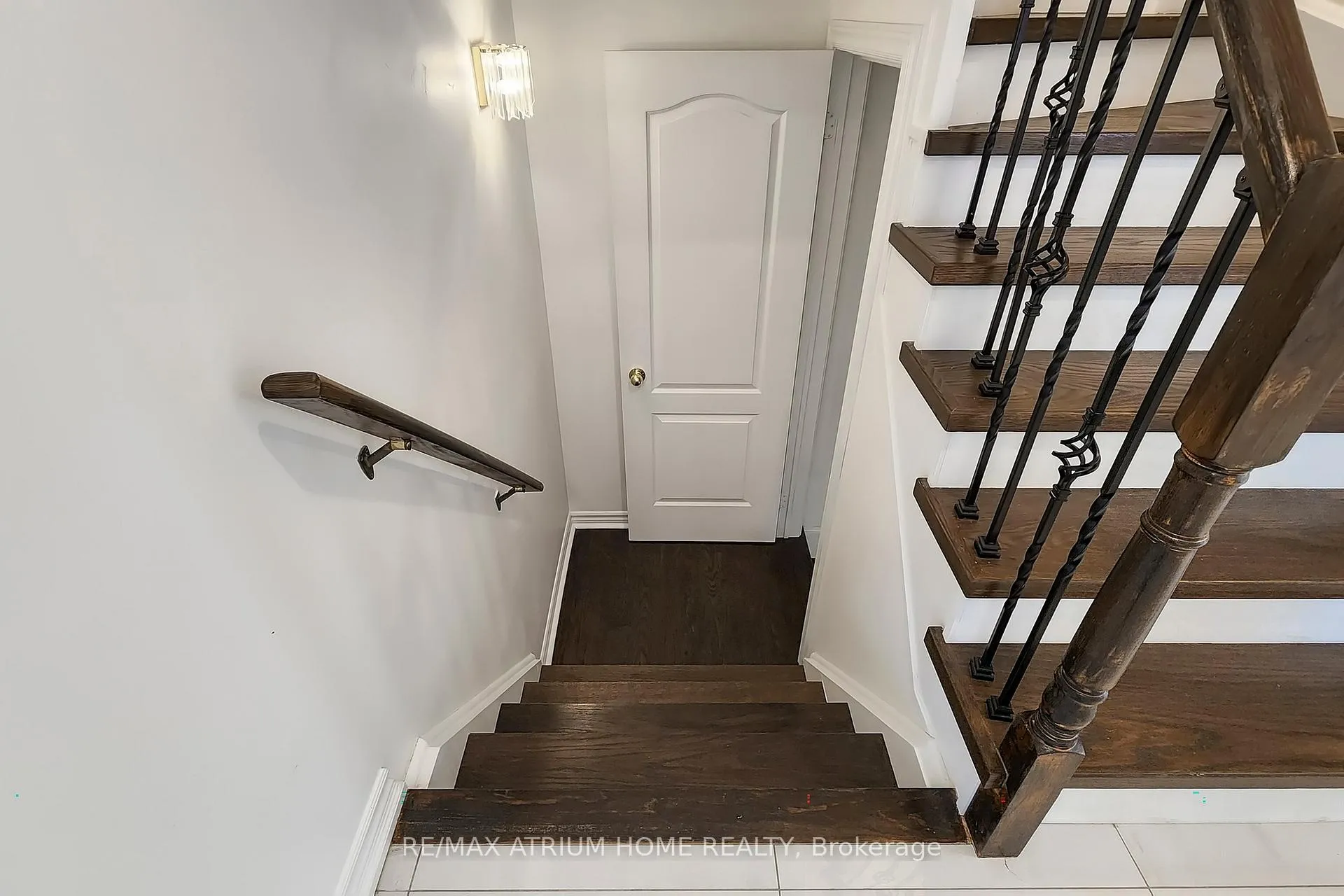 Photo 43 of 24 Castle Green Drive, Whitby, Rolling Acres — HOMEH