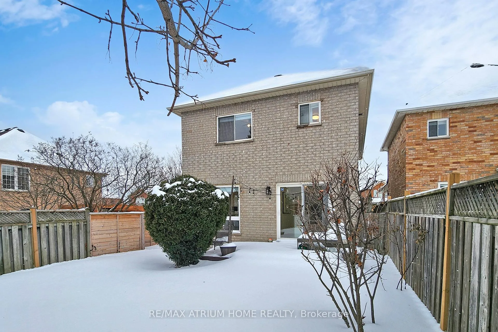 Photo 48 of 24 Castle Green Drive, Whitby, Rolling Acres — HOMEH